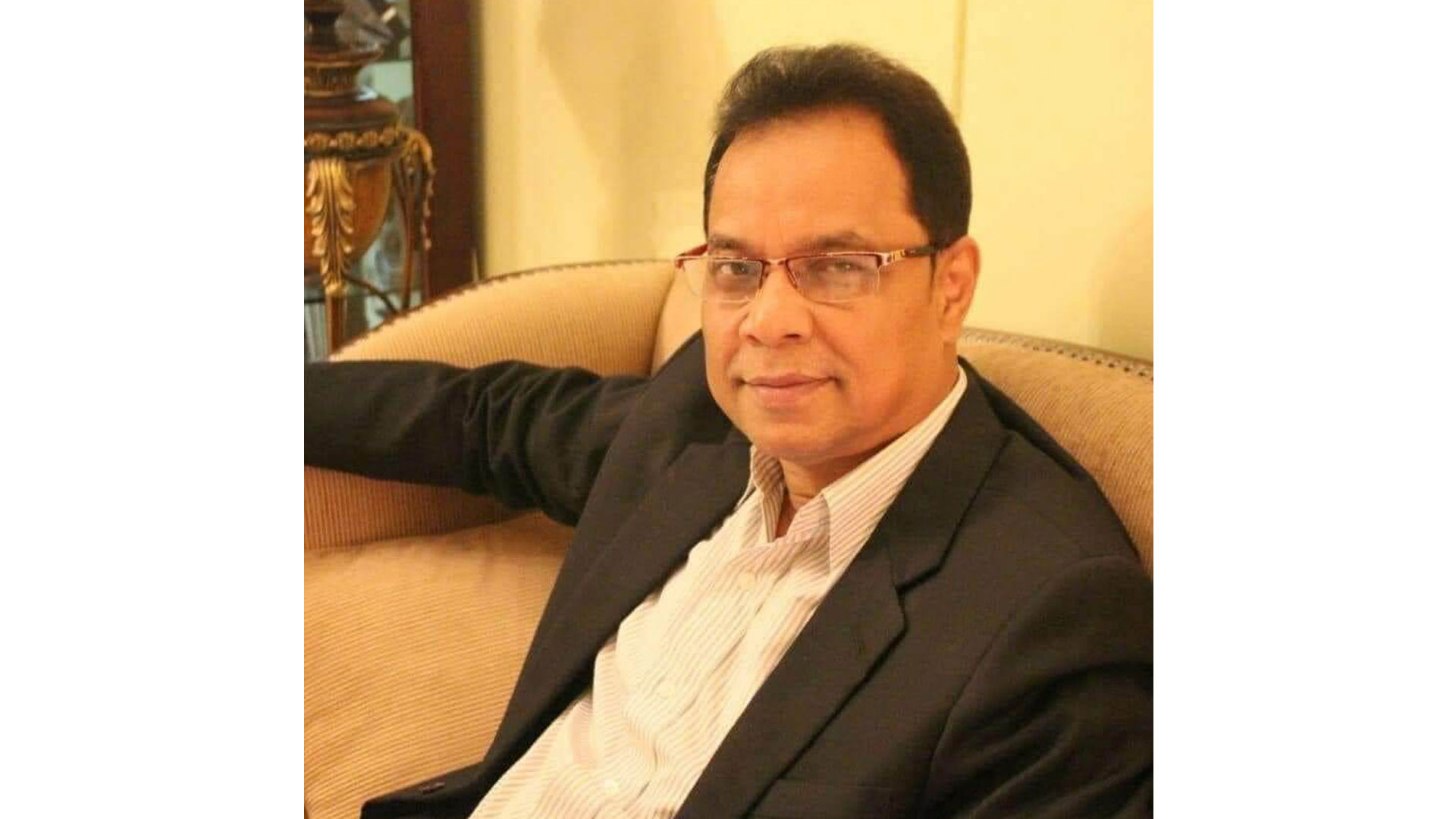 নাট্যকার মোহন খান মারা গেছেন