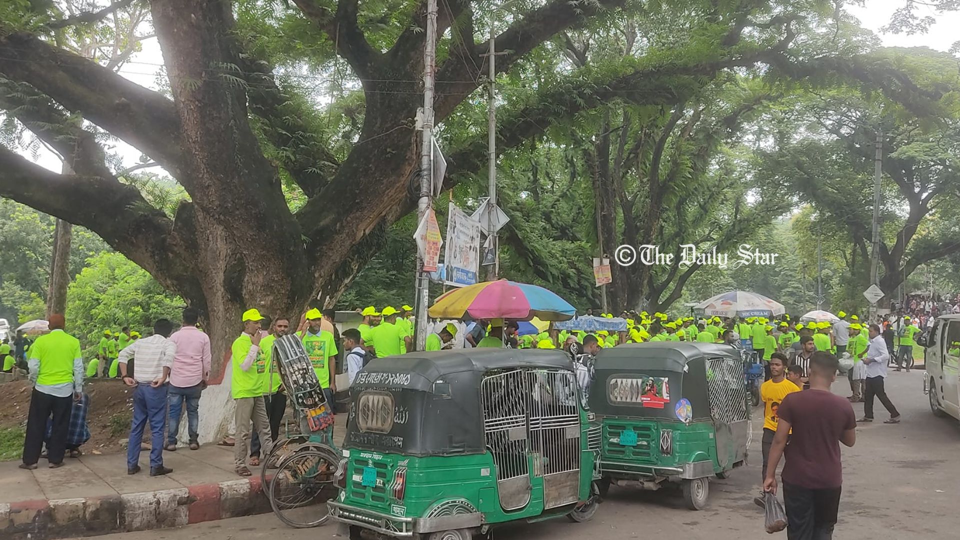 যুবদলের ‘তারুণ্যের’ সমাবেশ, জড়ো হচ্ছেন নেতাকর্মীরা