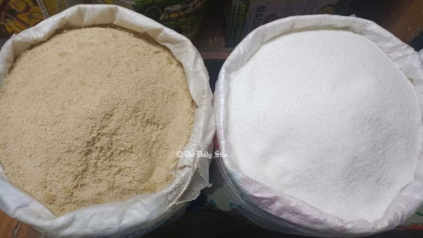 চিনির দাম কেজিতে বেড়েছে ১০ টাকা