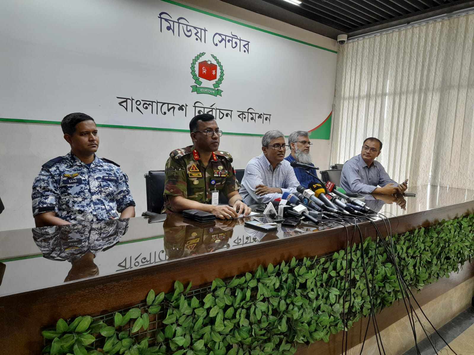 ইসির সার্ভার সুরক্ষিত, এখান থেকে তথ্য ফাঁস হয়নি: এনআইডি মহাপরিচালক