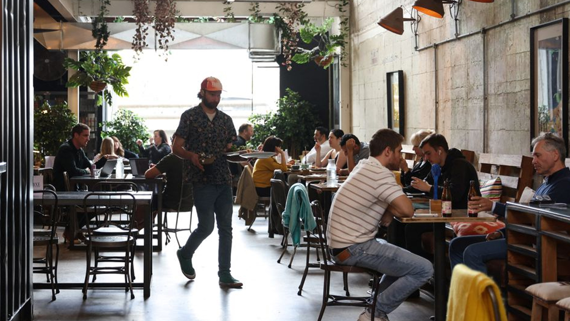 অস্ট্রেলিয়ায় ‘হোম অফিসের’ দাবিতে আন্দোলন