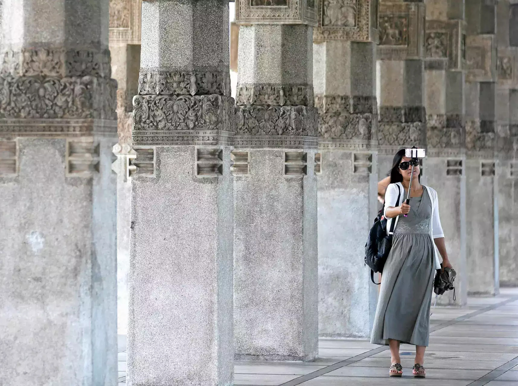 পর্যটনে ঘুরে দাঁড়াচ্ছে শ্রীলঙ্কা