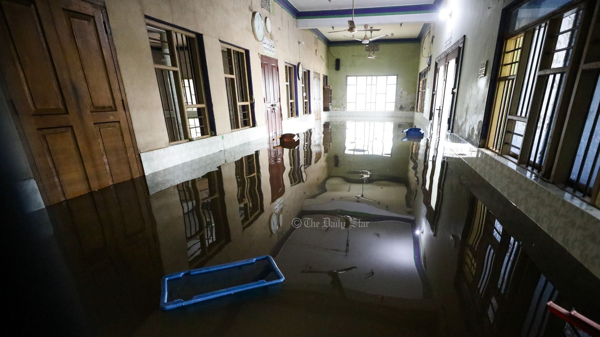 বন্যা পরিস্থিতিতে চট্টগ্রামের ৪ জেলায় শিক্ষাপ্রতিষ্ঠান বন্ধ