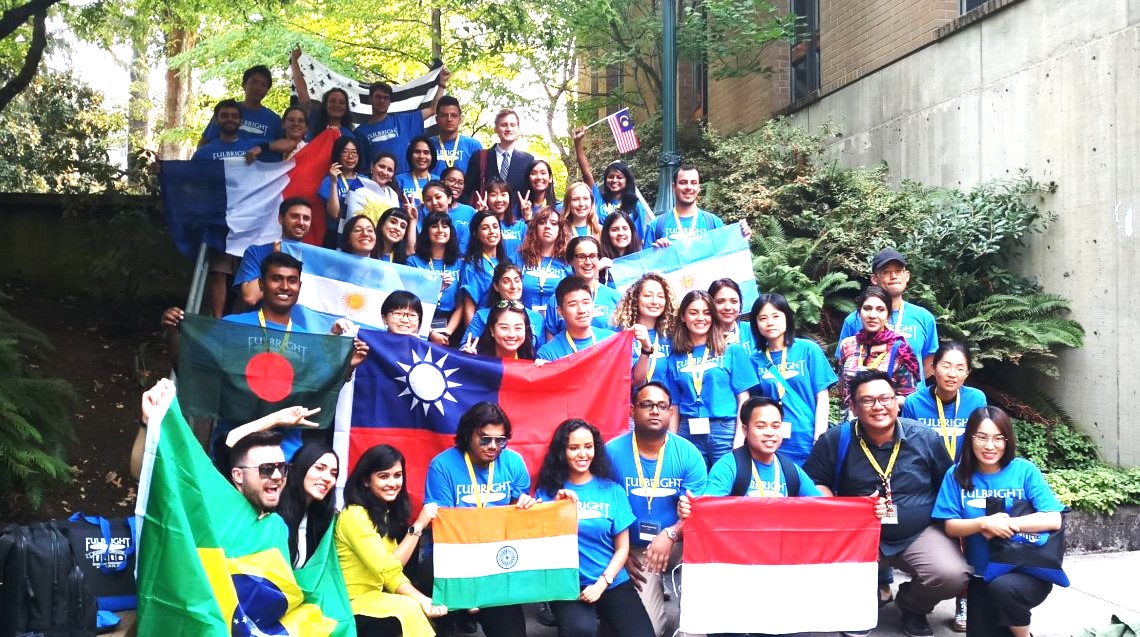 ফুলব্রাইট ফরেন স্টুডেন্ট প্রোগ্রাম: বাংলাদেশি শিক্ষার্থীদের যুক্তরাষ্ট্রে পড়ার সুযোগ