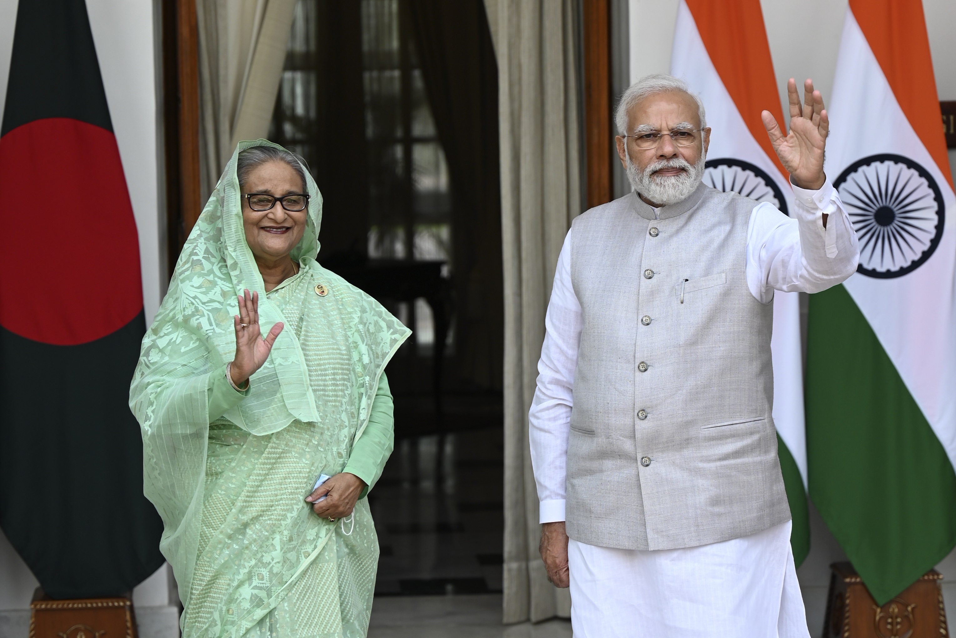 হাসিনার পক্ষ নিয়ে যুক্তরাষ্ট্রকে বার্তা ভারতের: ডয়চে ভেলের প্রতিবেদন