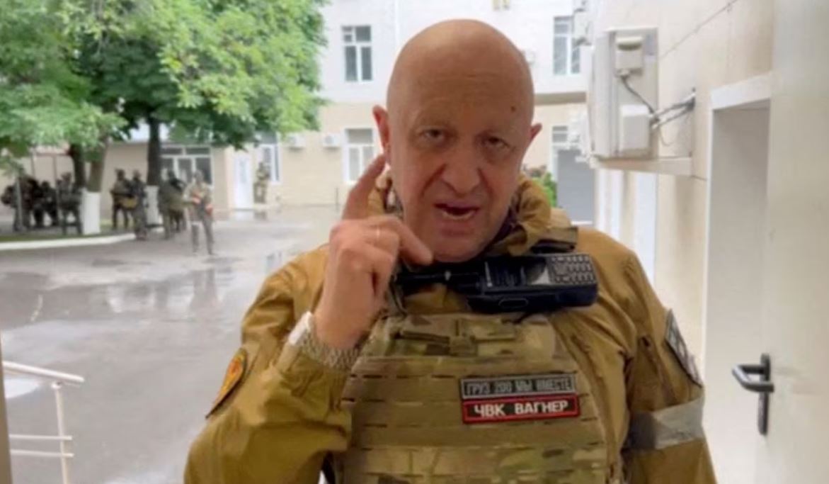 পুতিনের নির্দেশেই প্রিগোশিনকে হত্যা করা হয়েছে: সাবেক সিআইএ কর্মকর্তা