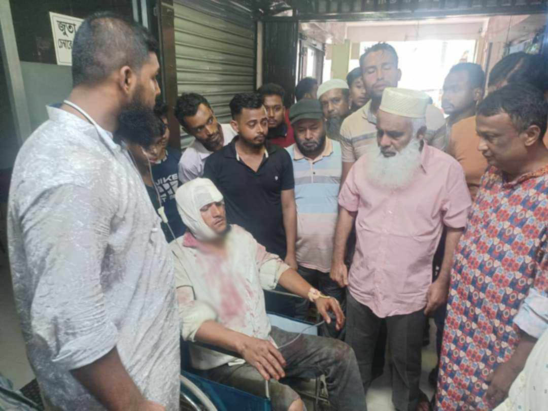 কুমিল্লায় বিএনপির সভায় যুবলীগ-ছাত্রলীগের গুলির অভিযোগ