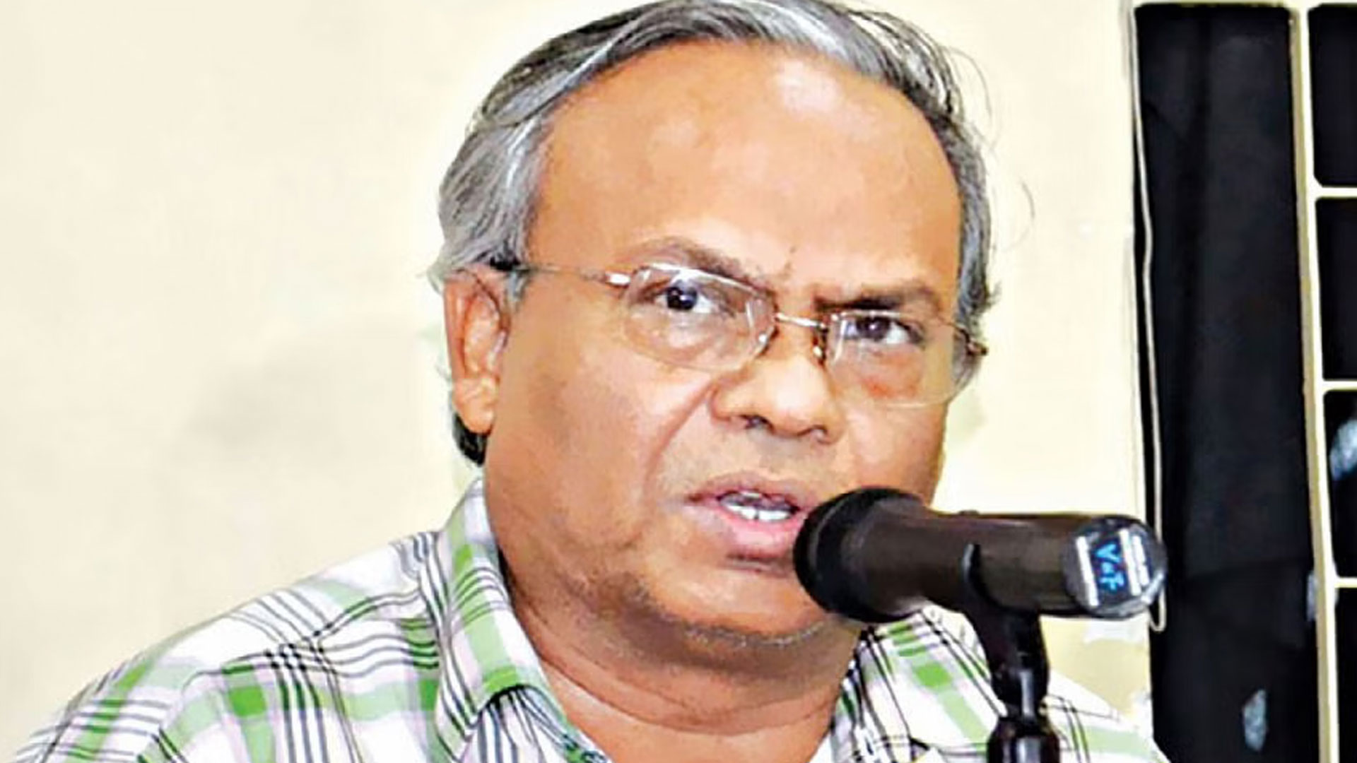 ‘বিএনপি নেতাকর্মীদের সাজানো মামলায় জেলে রাখার গোমর ফাঁস করেছেন কৃষিমন্ত্রী’