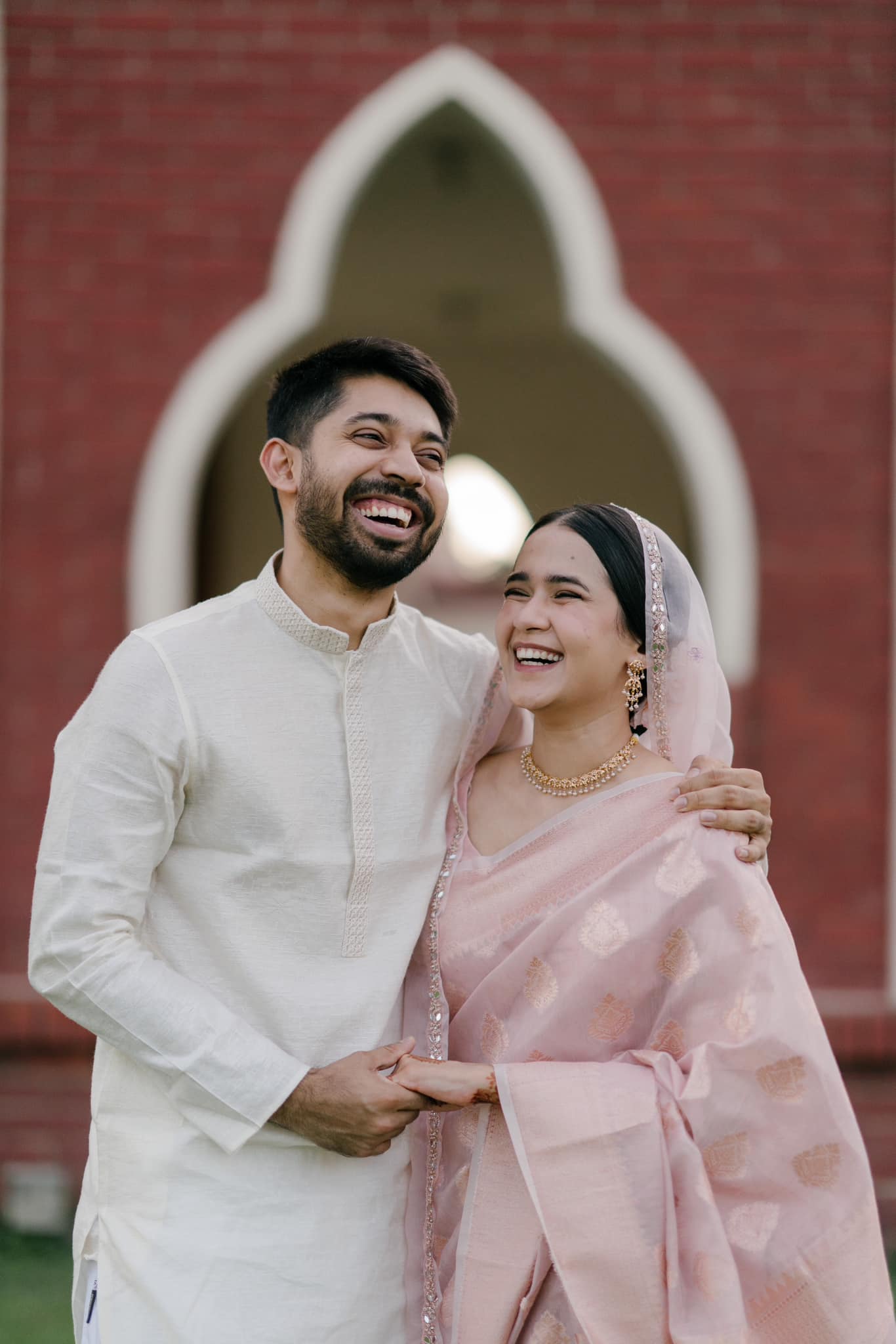 বিয়ে করলেন আয়মান-মুনজেরিন