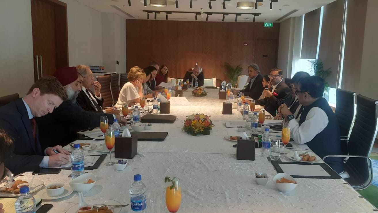 আ. লীগের সঙ্গে বৈঠকে যুক্তরাষ্ট্রের প্রাক নির্বাচন পর্যবেক্ষক দল