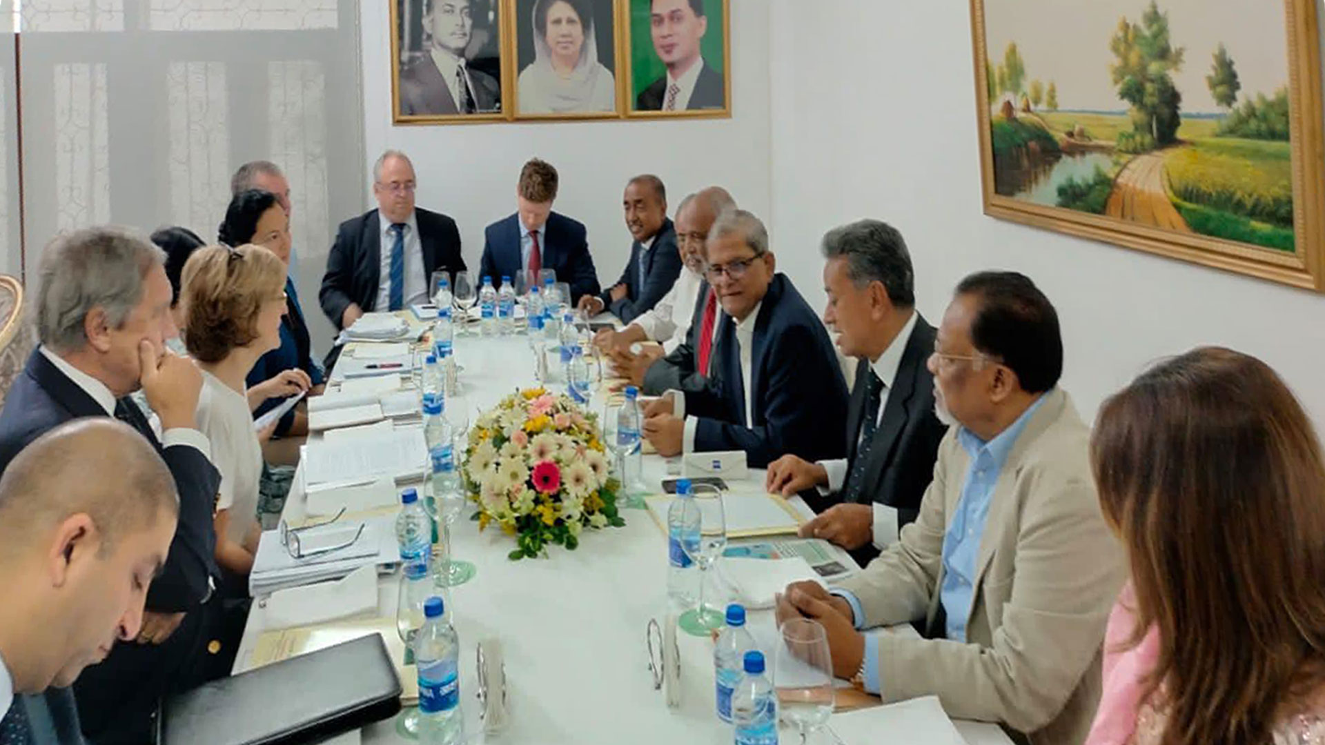 বিএনপির সঙ্গে বৈঠকে যুক্তরাষ্ট্রের প্রাক-নির্বাচন পর্যবেক্ষক দল