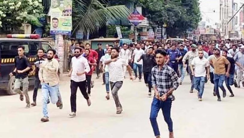 হিন্দু বৌদ্ধ খ্রিষ্টান ঐক্য পরিষদের মিছিলে হামলা: ছাত্রলীগ-যুবলীগের অজ্ঞাত ৫০০ জনের বিরুদ্ধে মামলা