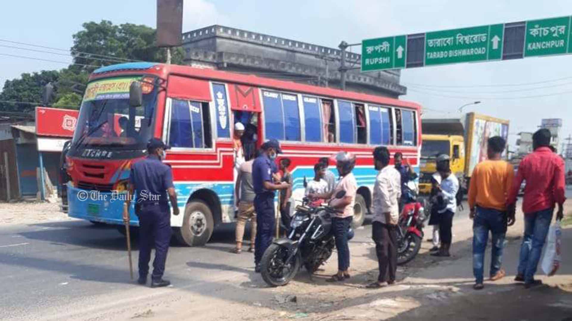 নারায়ণগঞ্জে ১২ ঘণ্টায় বিএনপির ৪৫ নেতাকর্মীকে গ্রেপ্তার