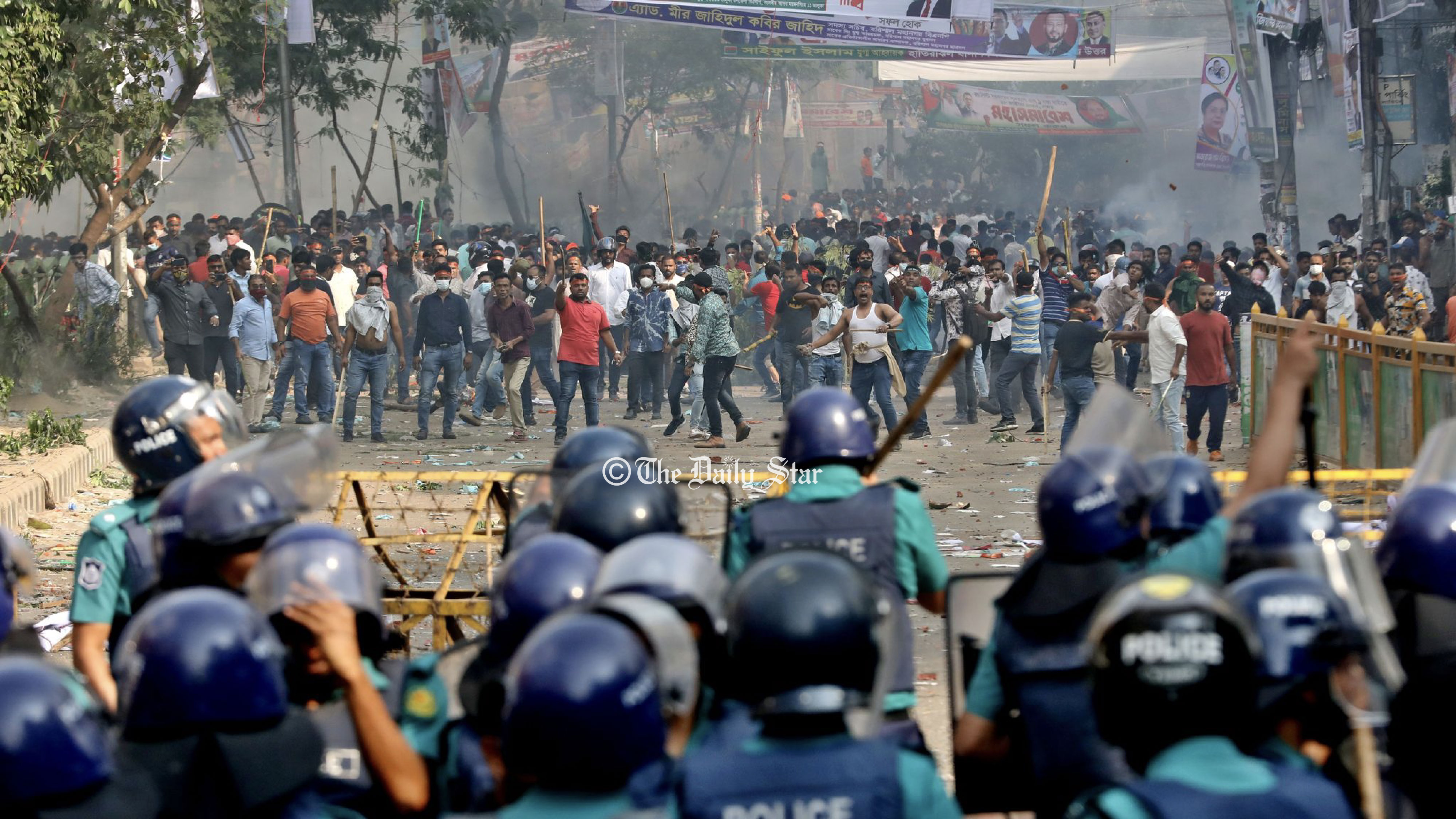 আগামীকাল সারা দেশে সকাল-সন্ধ্যা হরতাল: বিএনপি