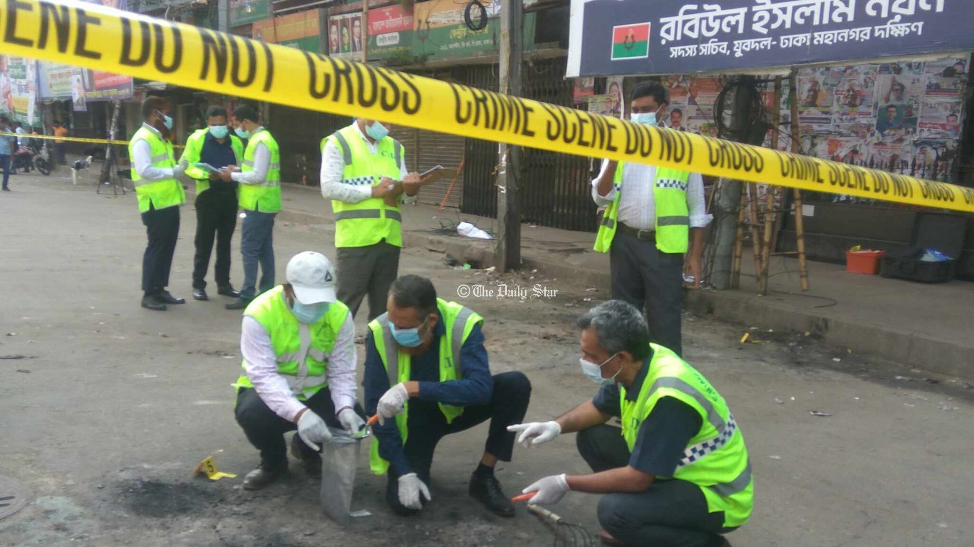 নয়াপল্টনে বিএনপি কার্যালয় পুলিশের ‘ক্রাইম সিন’