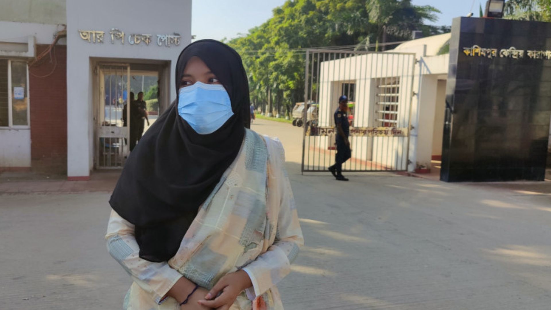 আমি বাইরে বিশ্বাসই হচ্ছে না: খাদিজা