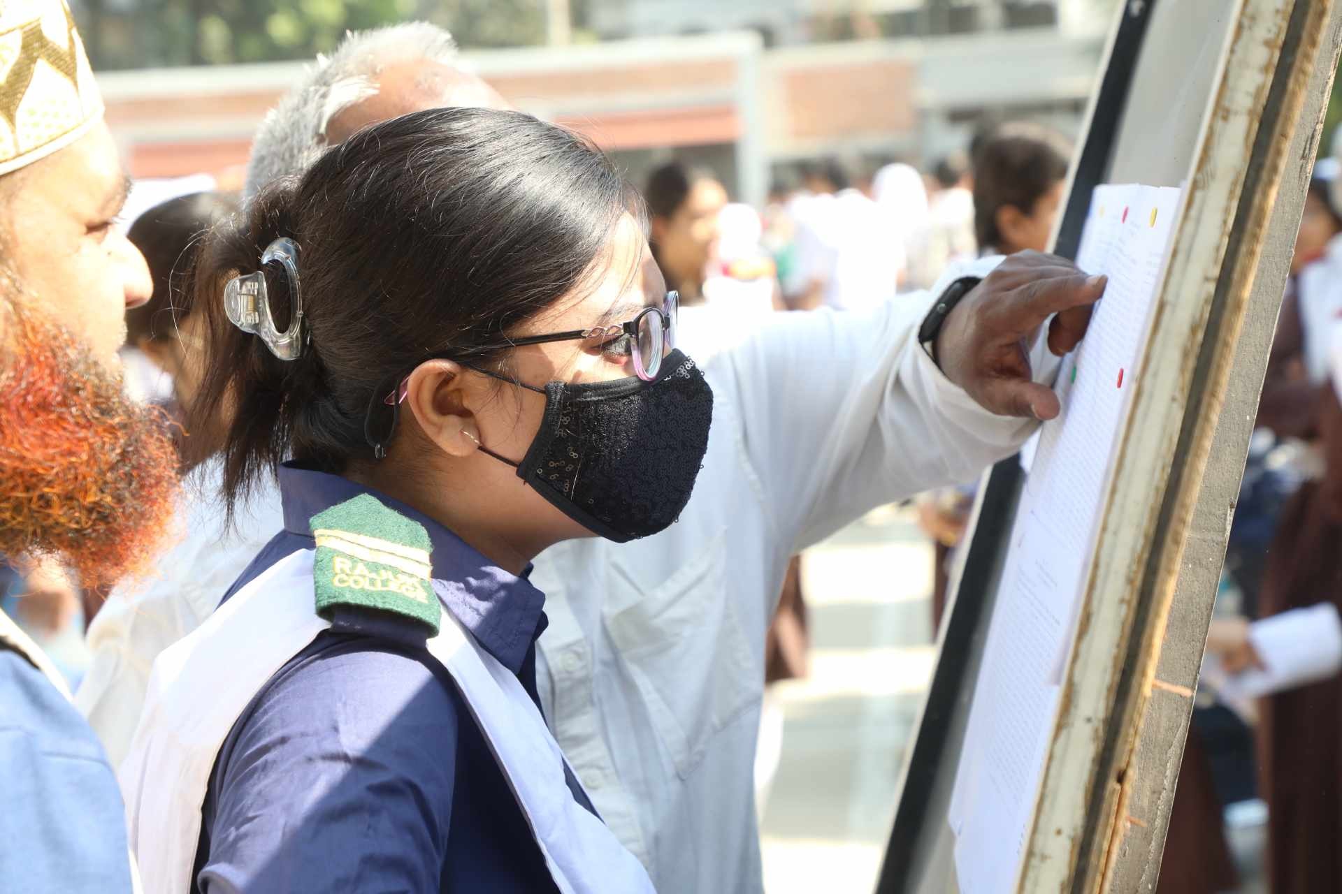 কমেছে পাসের হার, প্রায় অর্ধেকে নেমেছে জিপিএ-৫