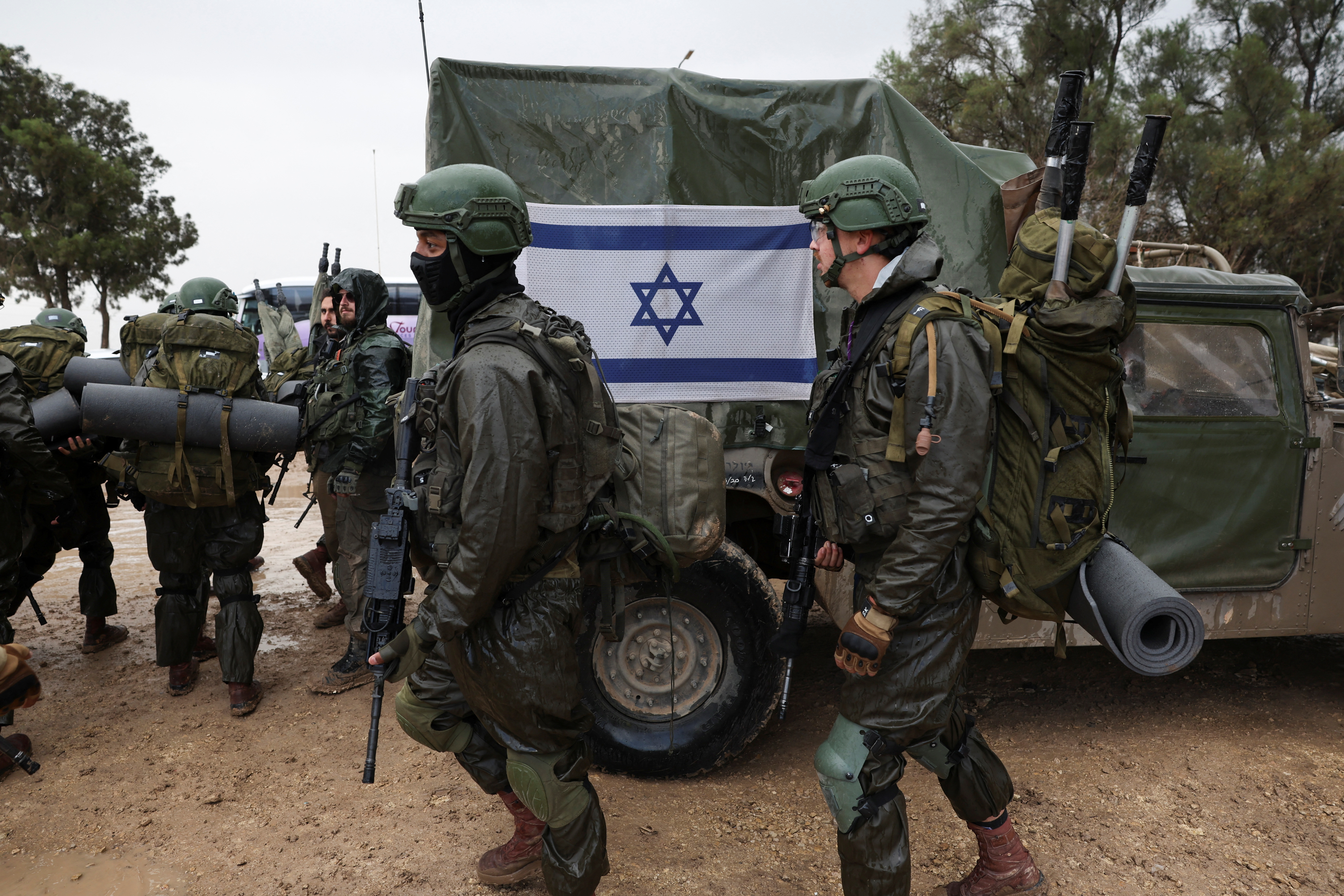 ২৪ ঘণ্টার ব্যবধানে দুই শীর্ষ সামরিক কর্মকর্তাসহ ১০ ইসরায়েলি সেনা নিহত
