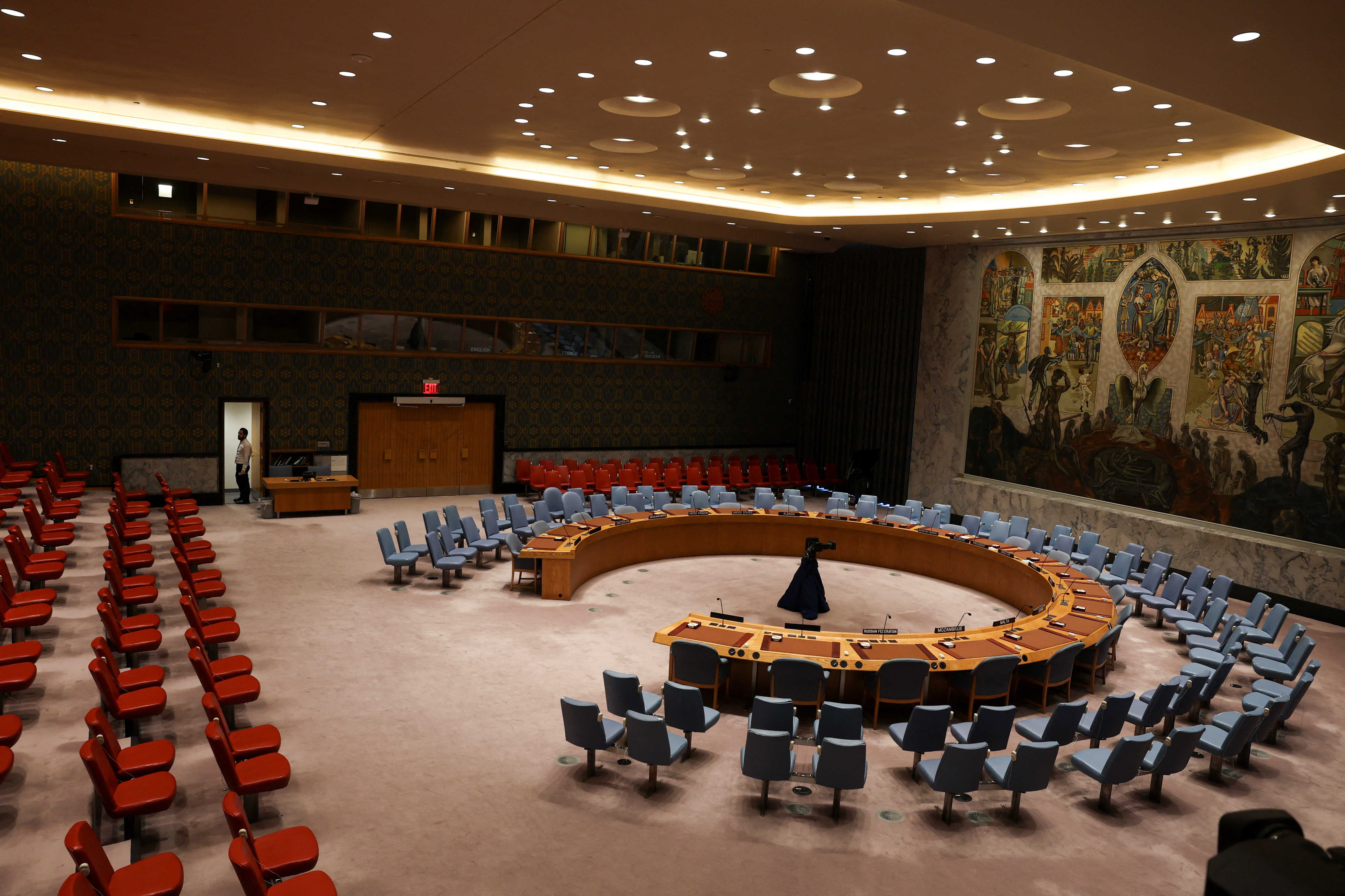 হরমুজ প্রণালি নিয়ে জাতিসংঘ নিরাপত্তা পরিষদের প্রস্তাবে চীন-রাশিয়ার ভেটো