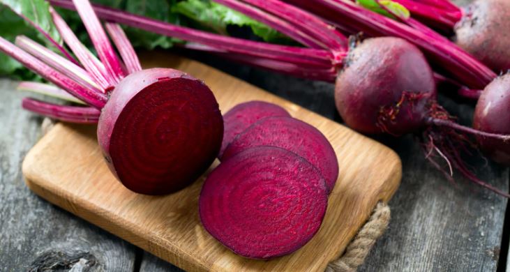 বিটরুট কেন খাবেন