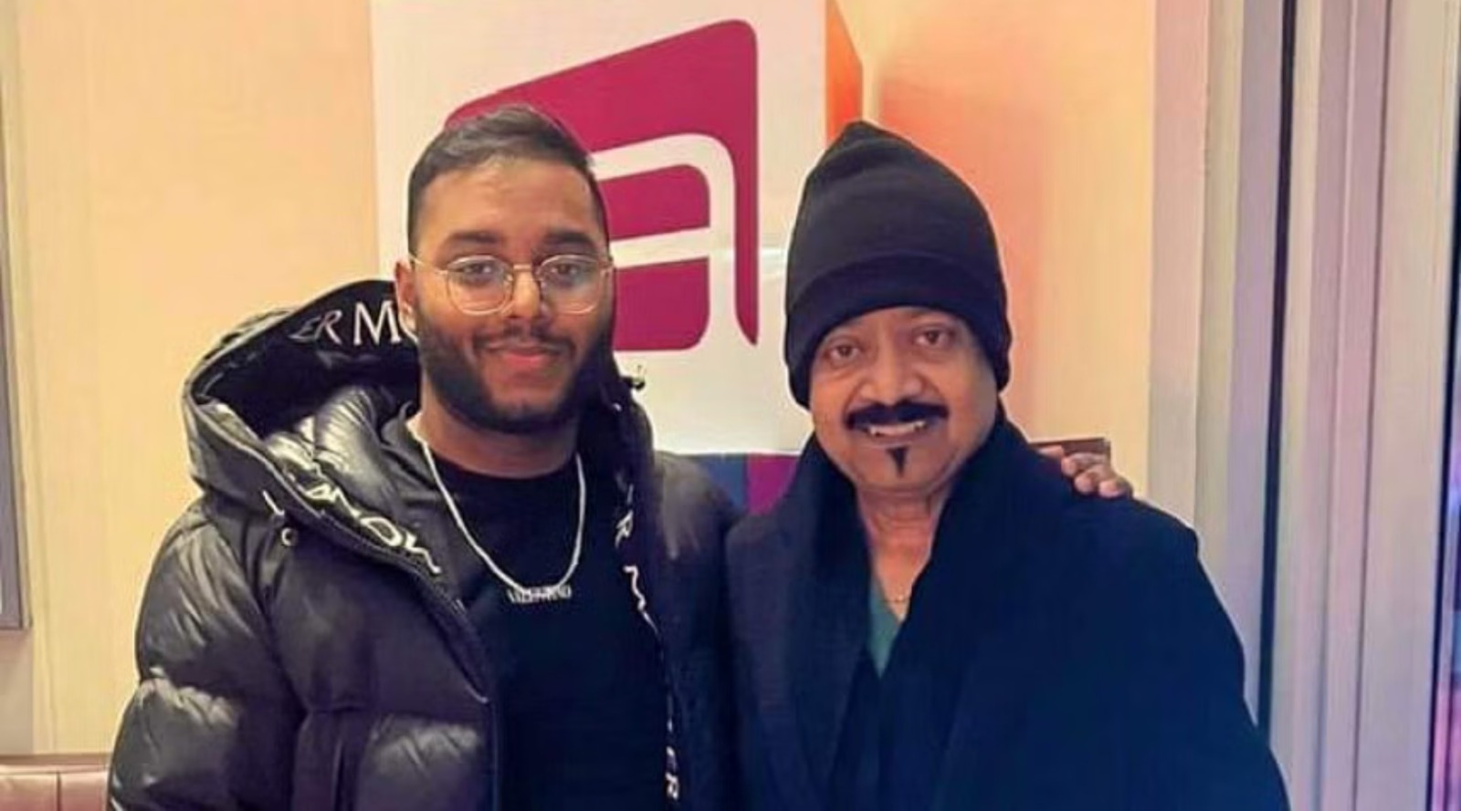 সন্তানের জন্য বাবা কুমার বিশ্বজিতের ‘নিবিড় অপেক্ষা’