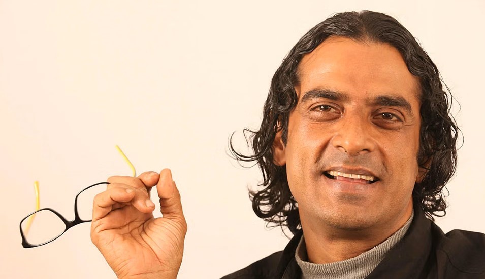 আহমেদ রুবেল আর নেই