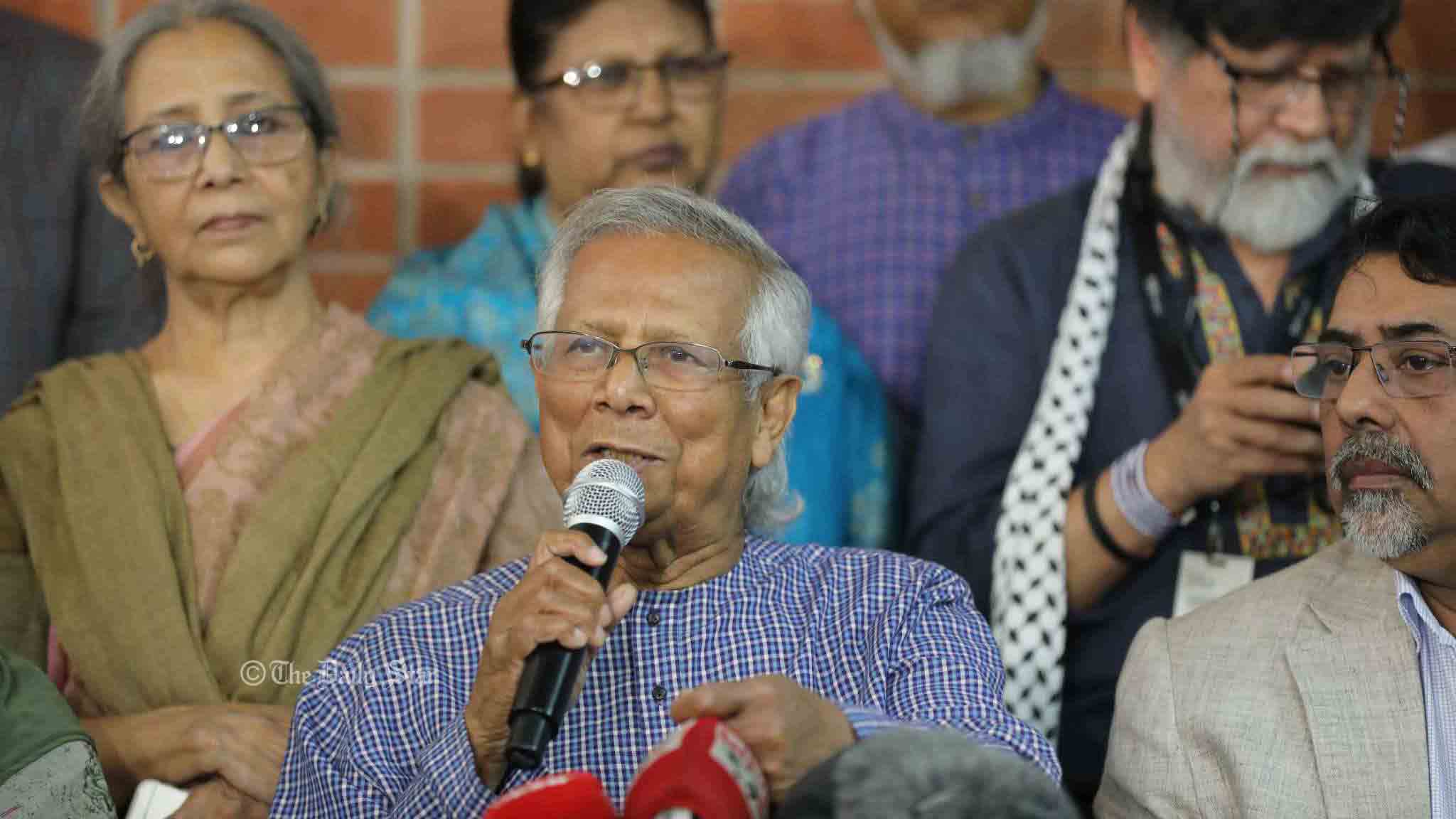 ড. ইউনূস প্রসঙ্গে গ্রামীণ ব্যাংকের ৮ অভিযোগের যে জবাব দিল ইউনূস সেন্টার