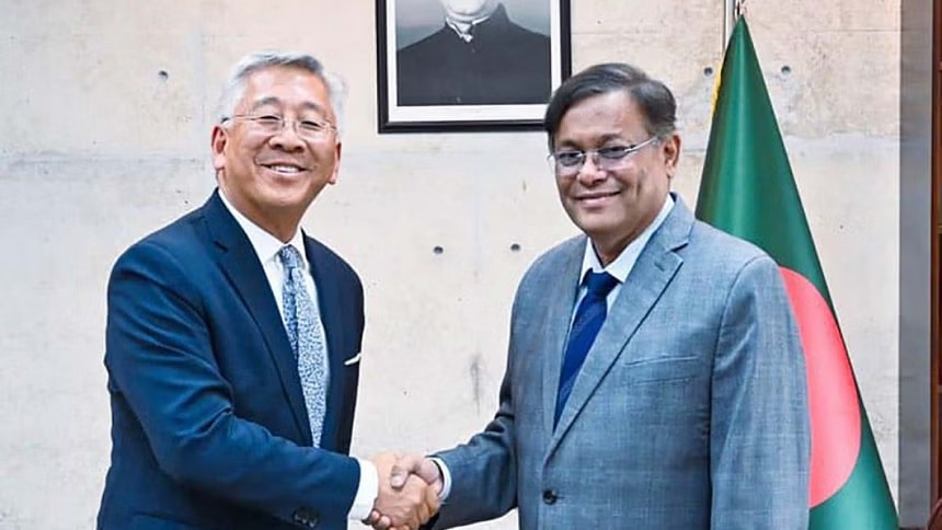 যুক্তরাষ্ট্র নতুন করে বাংলাদেশের জনগণের আস্থা অর্জন করতে চায়: ডোনাল্ড লু