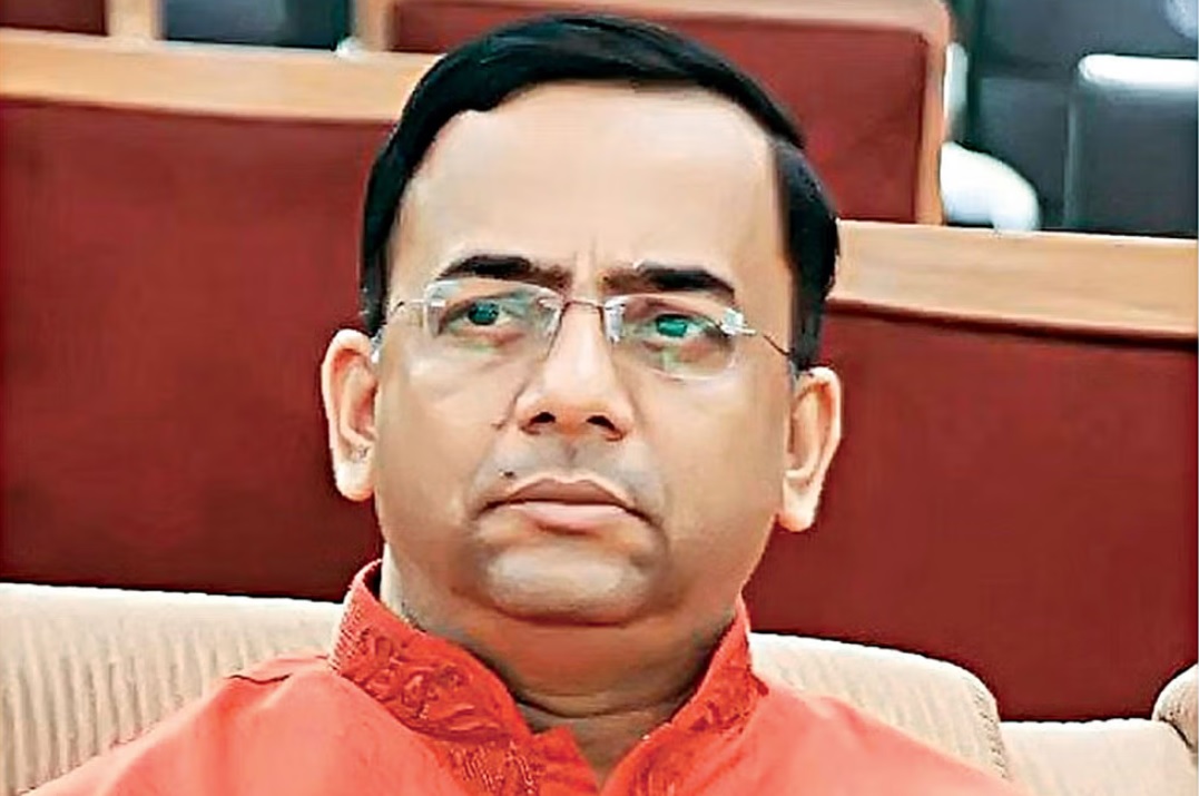 সম্পদ জব্দের পর কী করবেন বেনজীর?