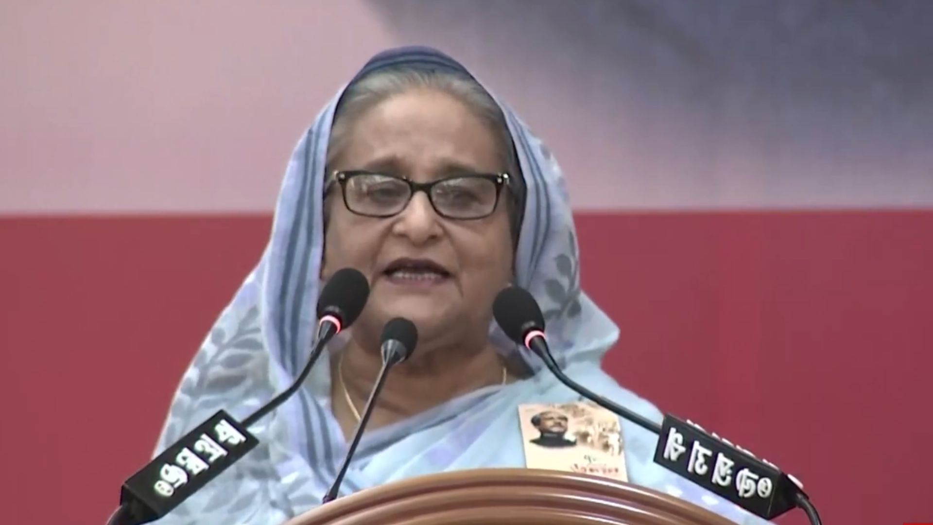 টাকা যেন কেউ গুঁজে না রাখে, অল্প কিছু দিয়ে টাকাটা জায়গামতো আসুক: প্রধানমন্ত্রী