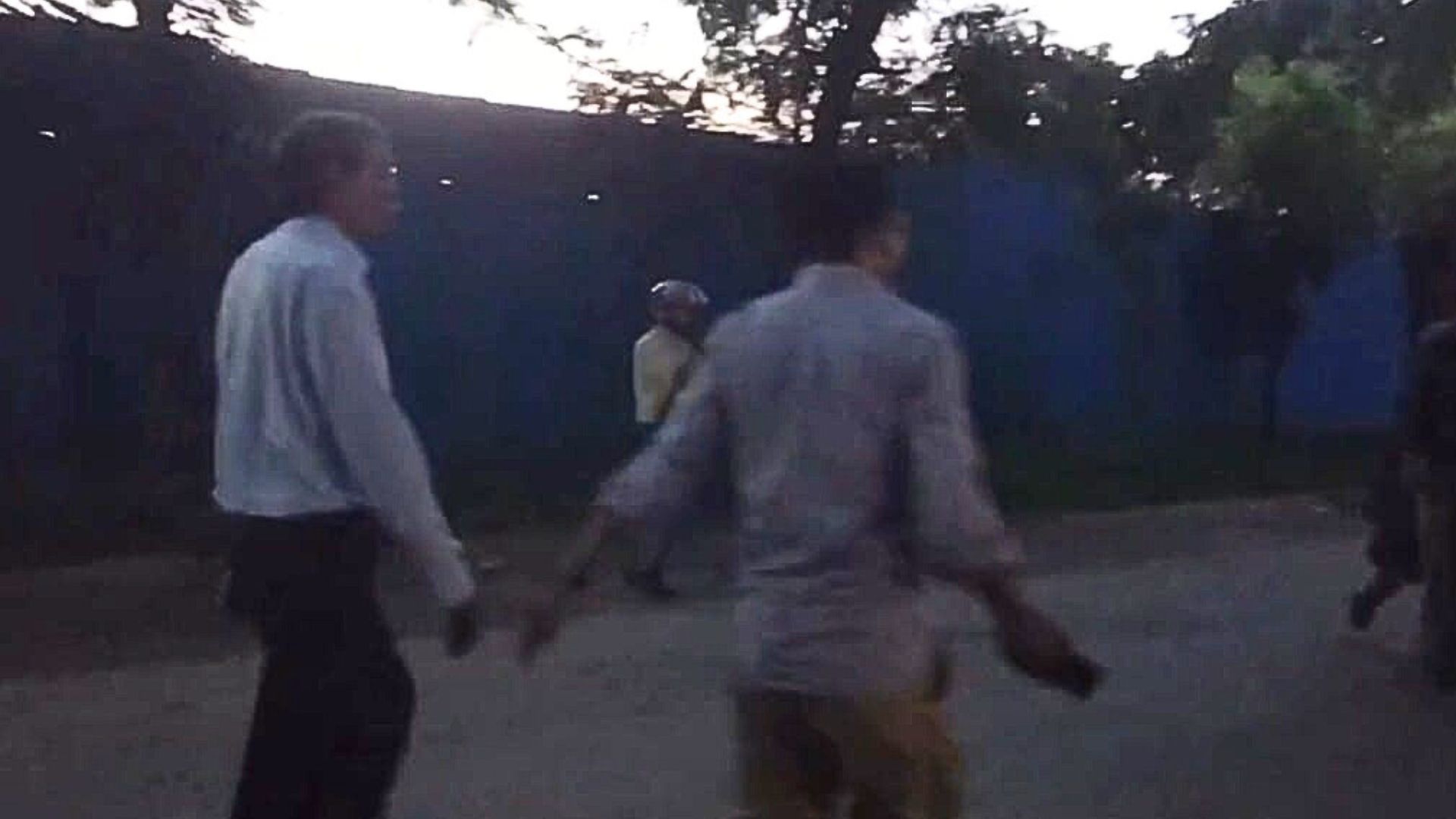 জাবিতে রাবার বুলেটে শতাধিক শিক্ষার্থী আহত