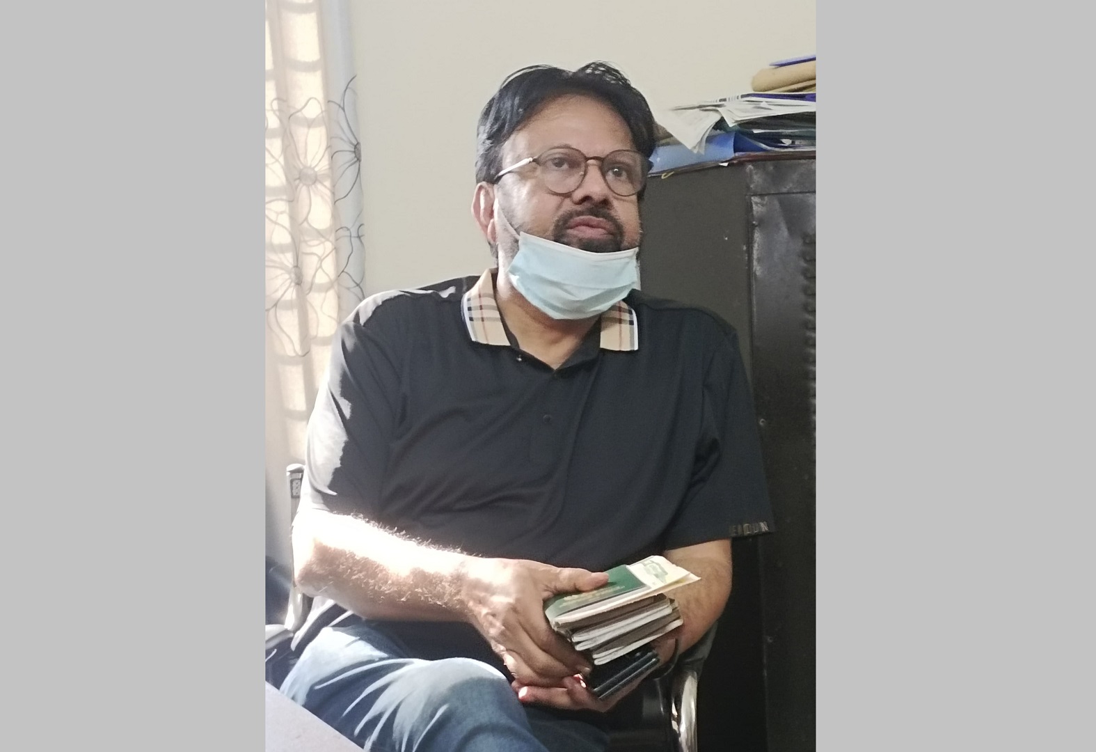 ভারতে যাওয়ার চেষ্টা, আখাউড়া থেকে শ্যামল দত্তকে ফিরিয়ে দিল পুলিশ