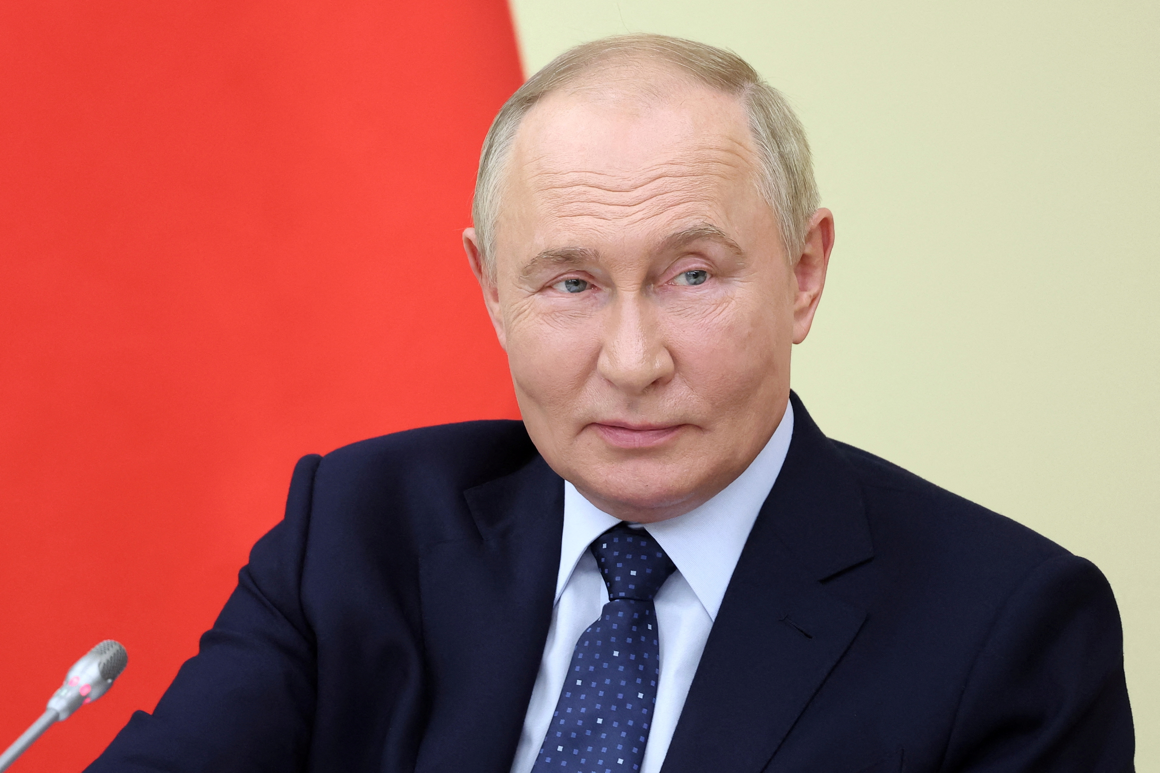 ইউক্রেনকে ‘উপযুক্ত জবাব’ দেওয়া হবে: পুতিন