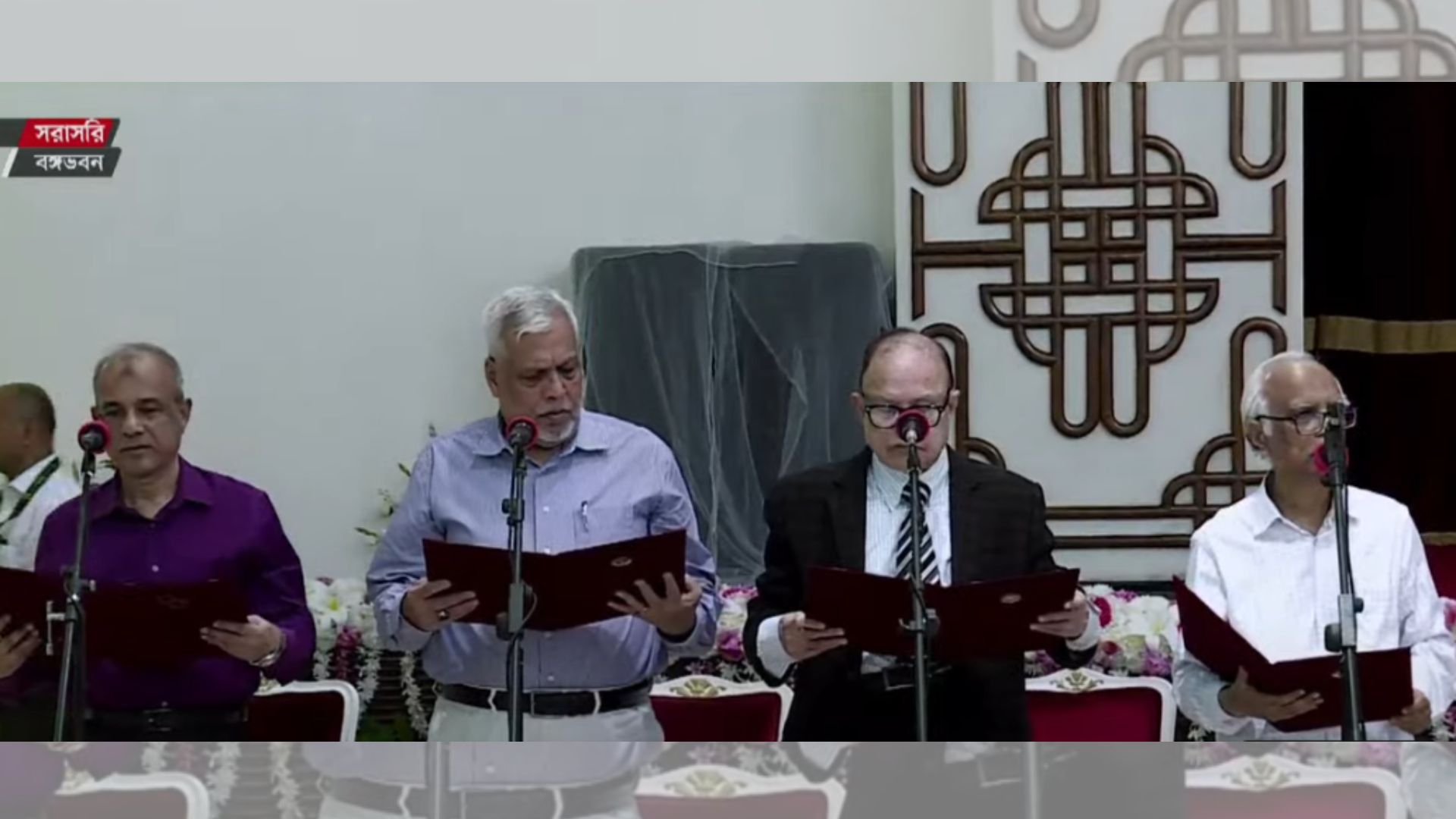 উপদেষ্টাদের নতুন করে দপ্তর বণ্টন