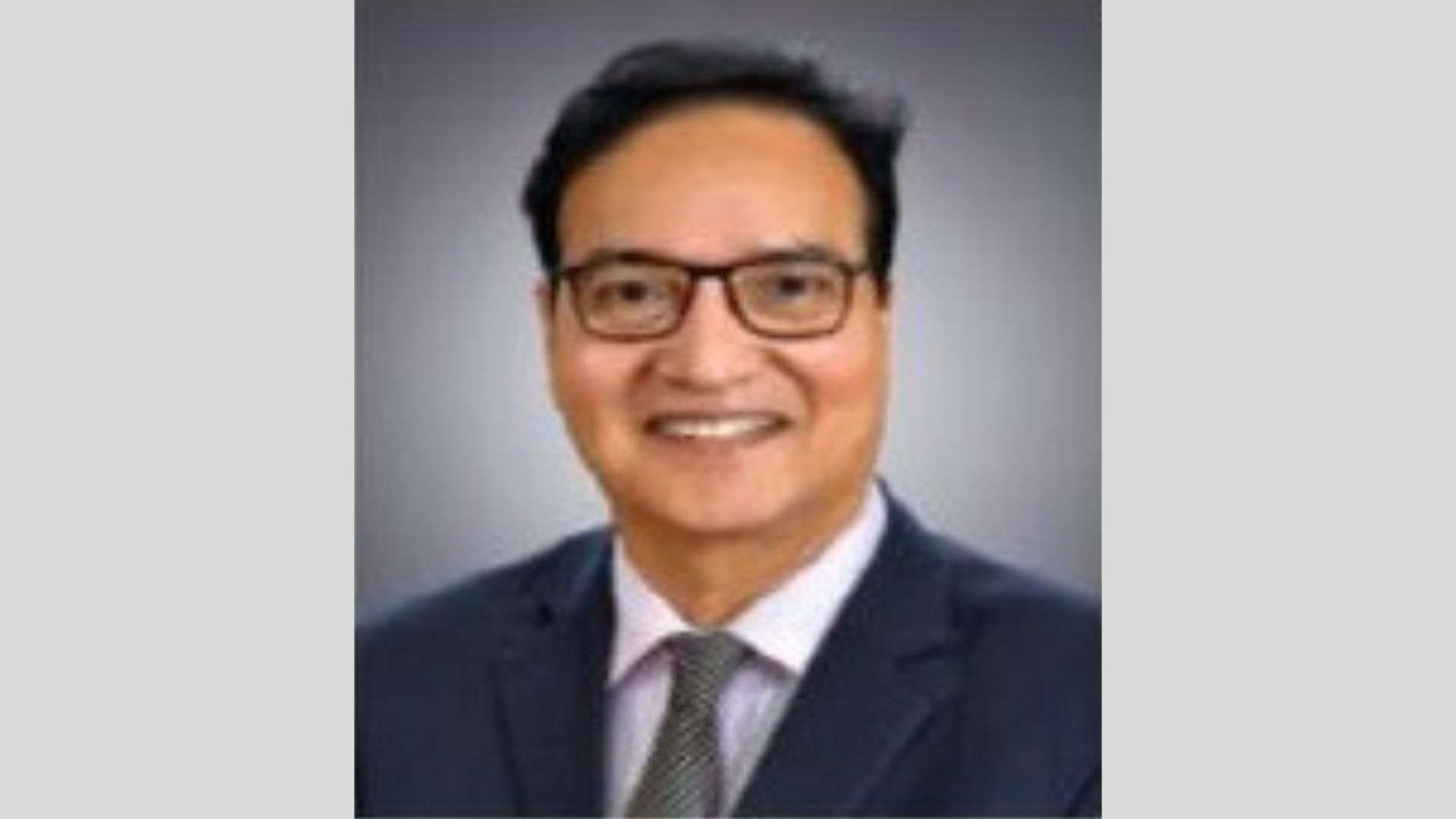 জনপ্রশাসনে সিনিয়র সচিব পদে চুক্তিভিত্তিক নিয়োগ পেলেন মোখলেসুর রহমান