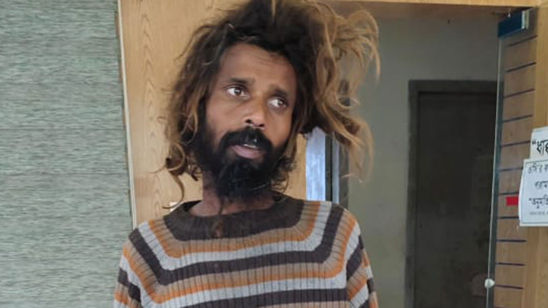 ফরিদপুরে নির্মাণাধীন দুর্গা প্রতিমা ভাঙচুরের ঘটনায় ‘ভারতীয় নাগরিক’ গ্রেপ্তার