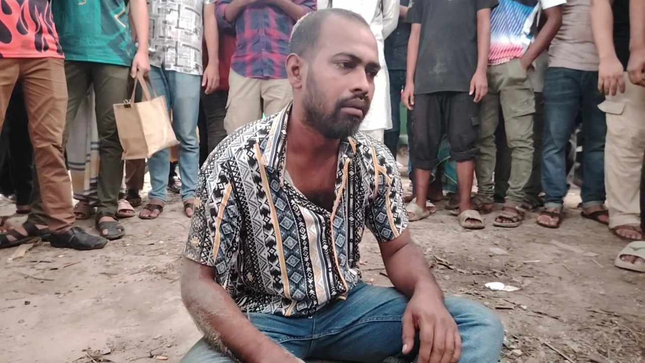 সাবেক ছাত্রলীগ নেতাকে পিটিয়ে হত্যা: বহিষ্কৃত ৮ জাবি শিক্ষার্থীর বিরুদ্ধে প্রশাসনের মামলা