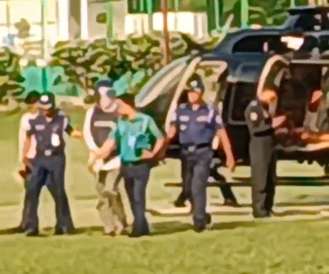 হেলিকপ্টারে চট্টগ্রামে আনা হয়েছে ফজলে করিম চৌধুরীকে, কঠোর নিরাপত্তায় কারাগারে