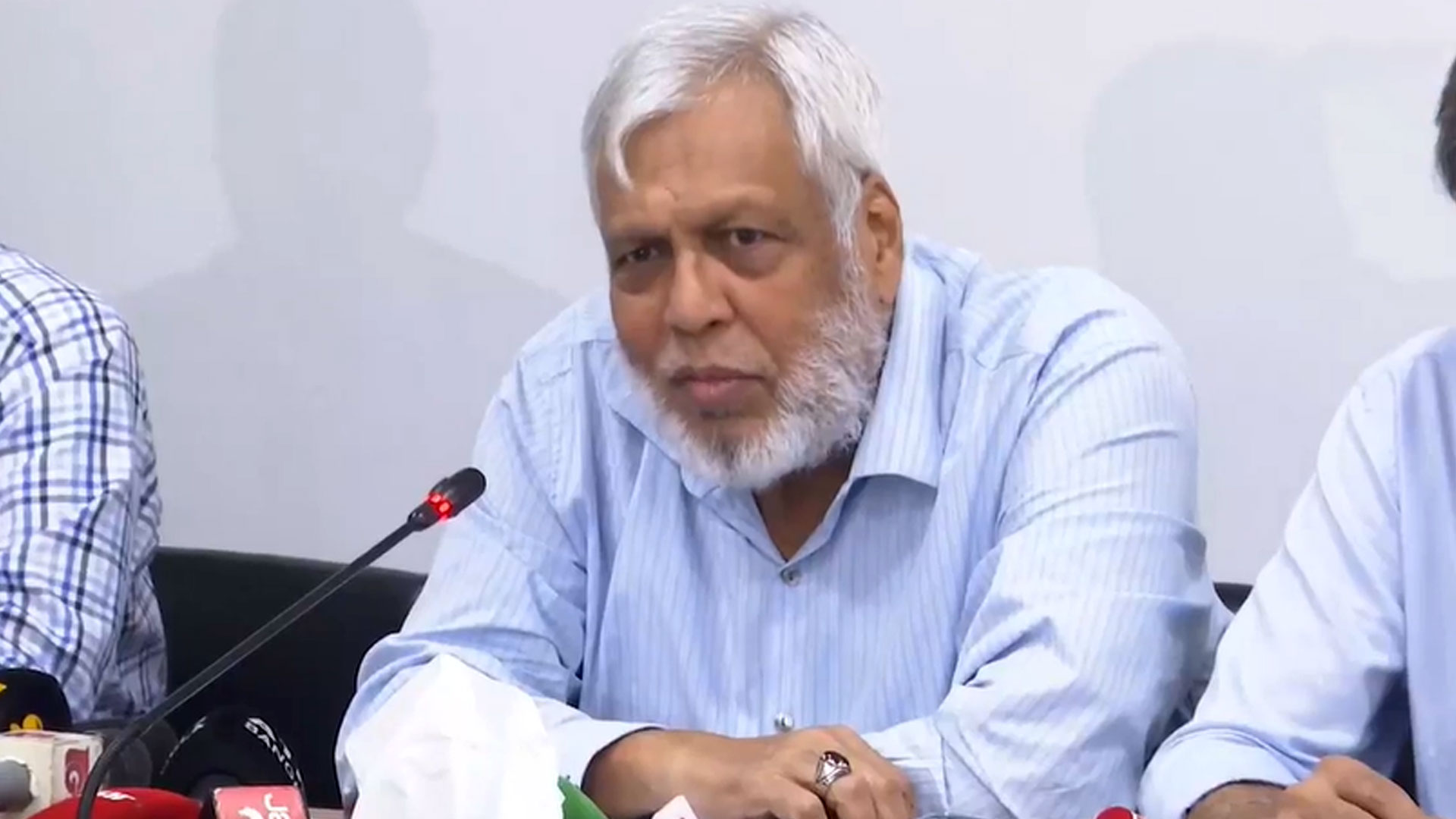 শীতের আগেই গ্যাস-বিদ্যুৎ সংকটের সমাধান: জ্বালানি উপদেষ্টা