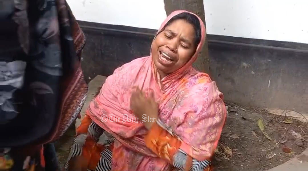 আশুলিয়ায় শ্রমিক-যৌথবাহিনীর সংঘর্ষে গুলি, নিহত ১