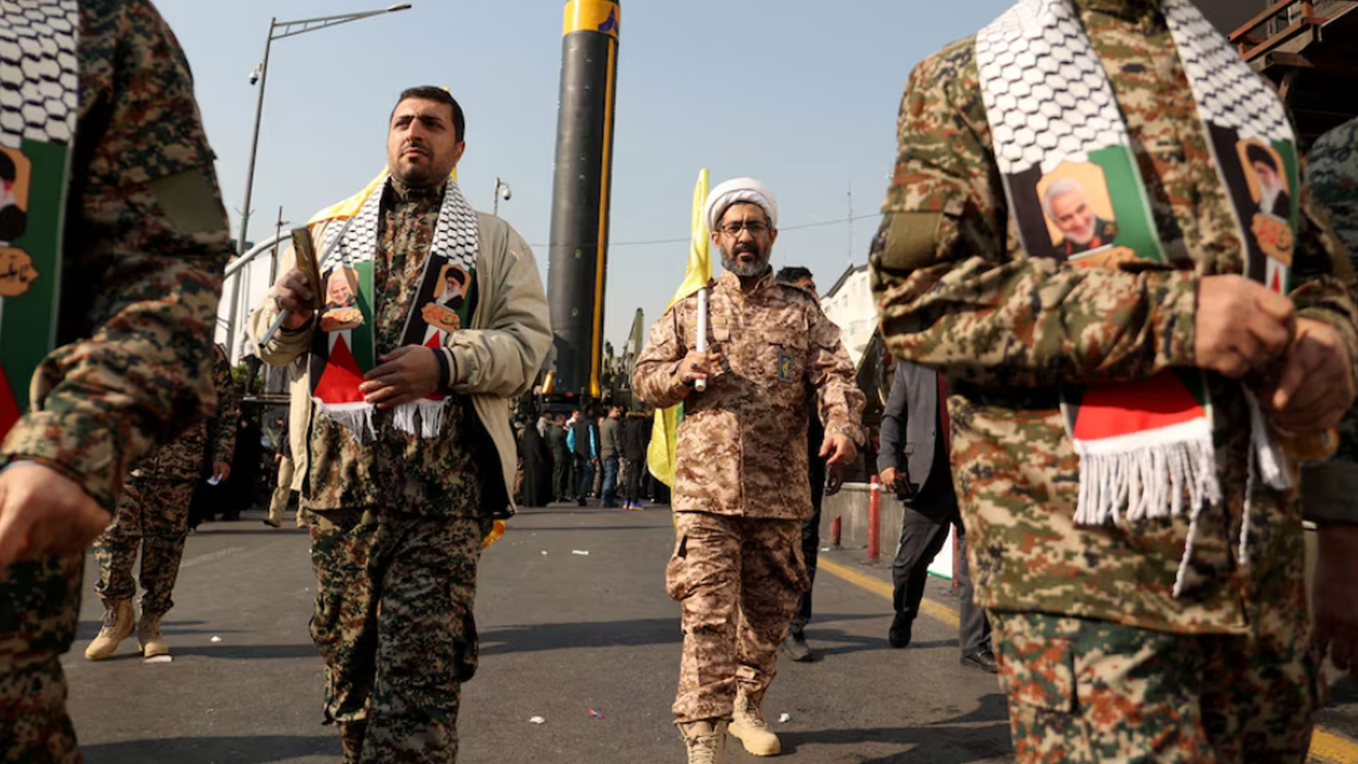 ইসরায়েলের বিপক্ষে কতটা শক্তিশালী হতে পারে এক্সিস অব রেজিস্ট্যান্স?