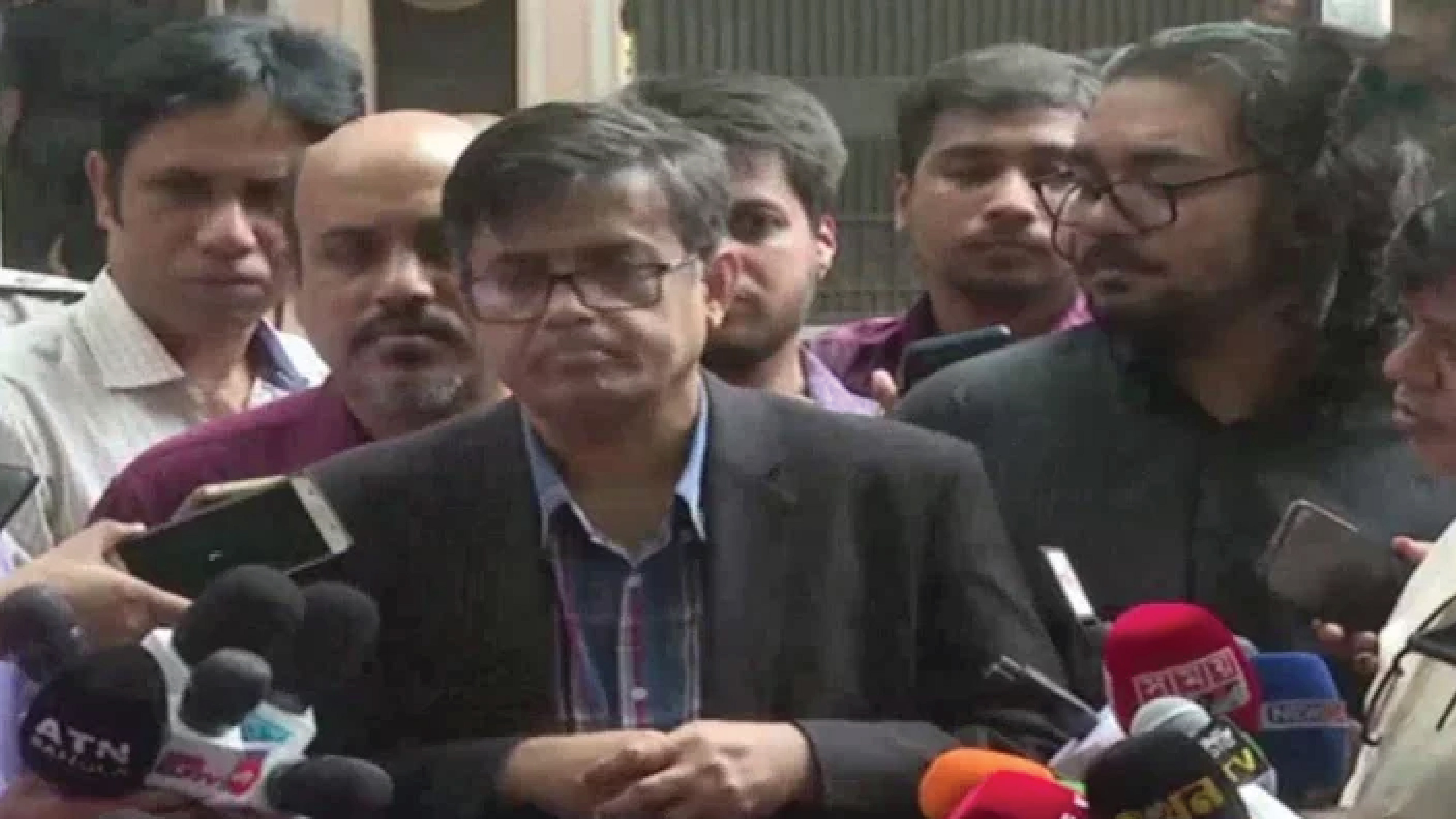 রাষ্ট্রপতির পদত্যাগ বিষয়ে কোনো সিদ্ধান্ত এখনো হয়নি: প্রধান উপদেষ্টার প্রেস সচিব