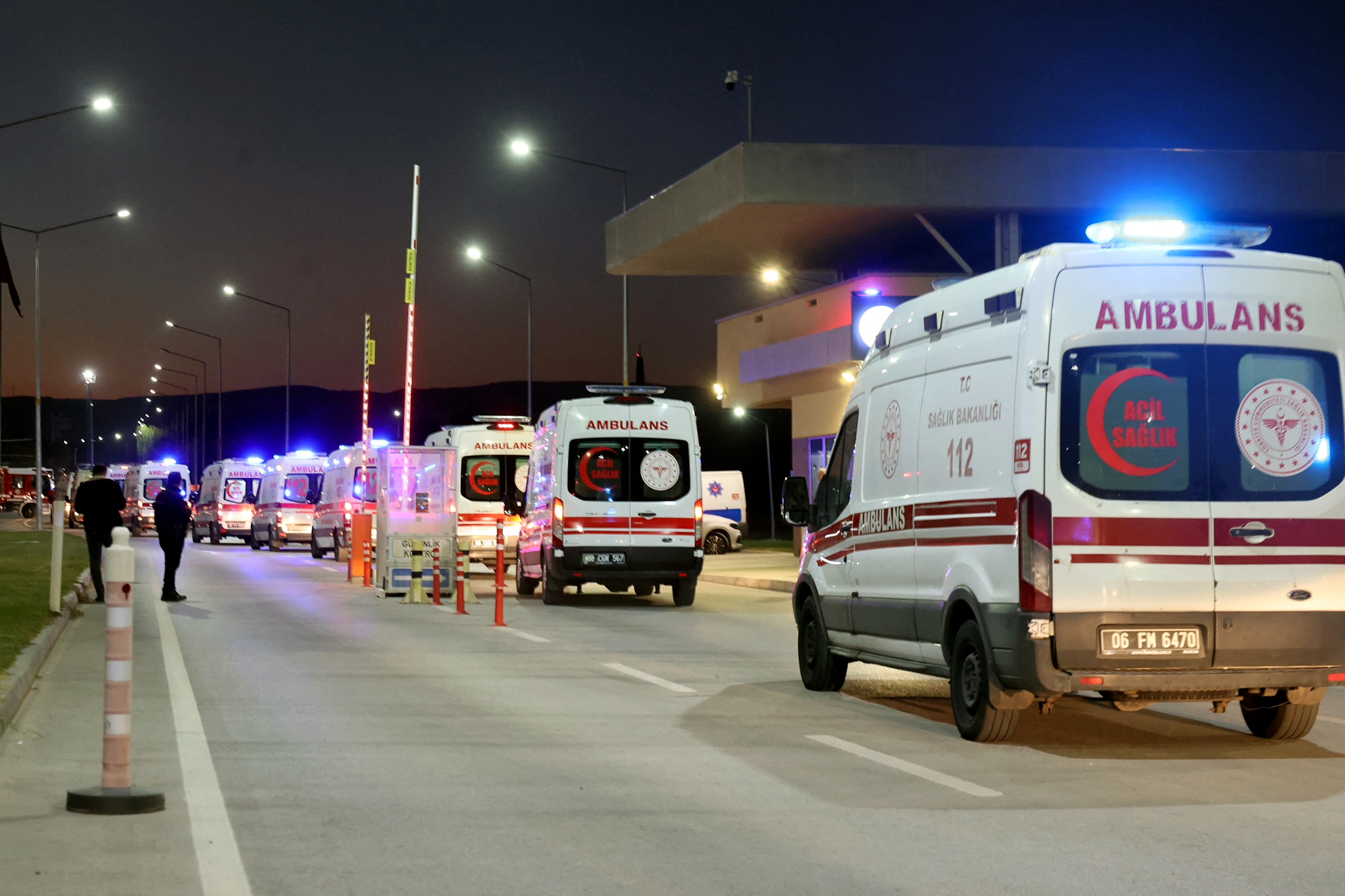 ইরাক ও সিরিয়ায় কুর্দি বিদ্রোহীদের ওপর তুরস্কের বিমান হামলা