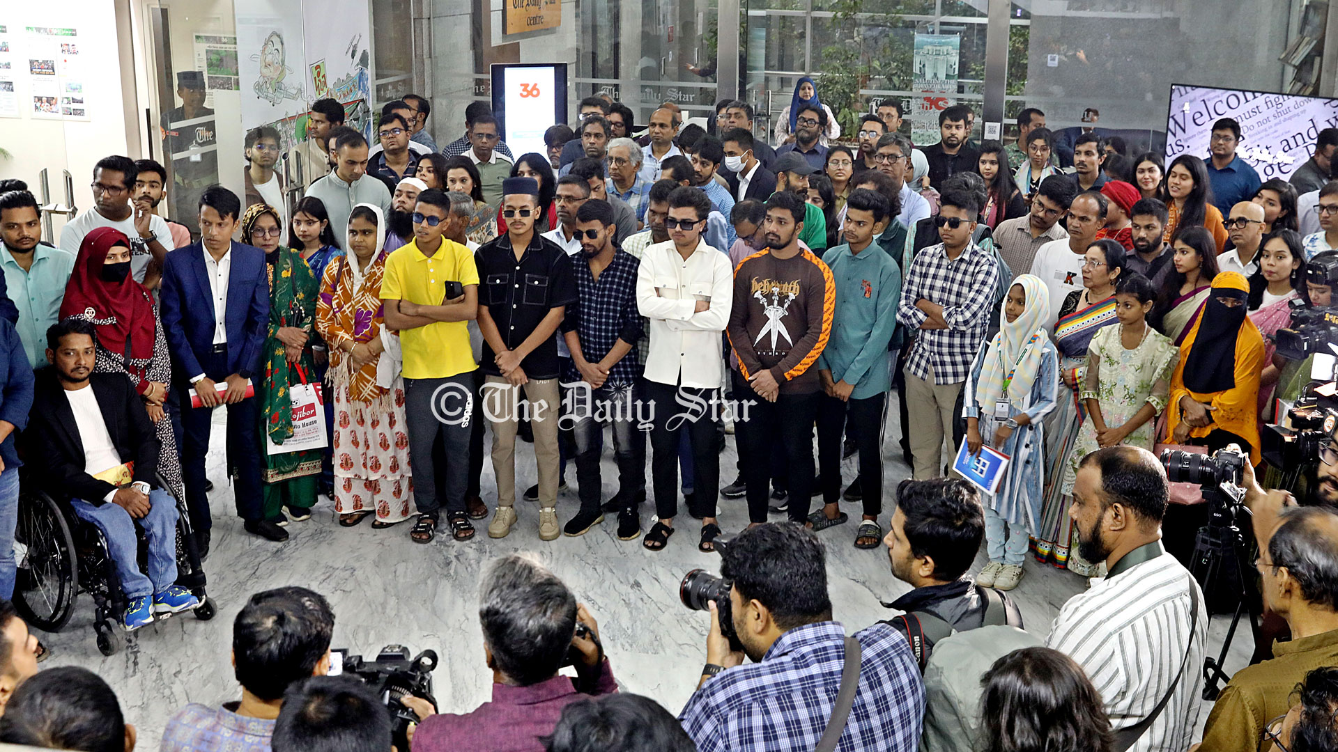 ‘বিস্মৃতির বিরুদ্ধে স্মৃতির লড়াই’