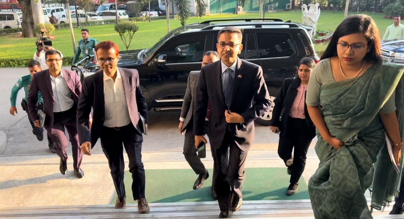 তলবের পর পররাষ্ট্র মন্ত্রণালয়ে ভারতীয় হাইকমিশনার