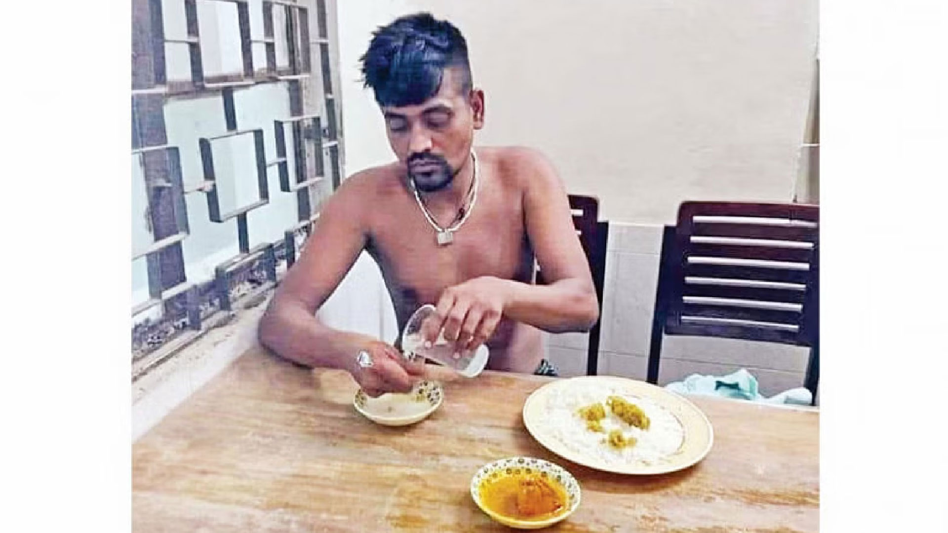 ভাত খাইয়ে ক্রমাগত পেটানো হয় তোফাজ্জলকে