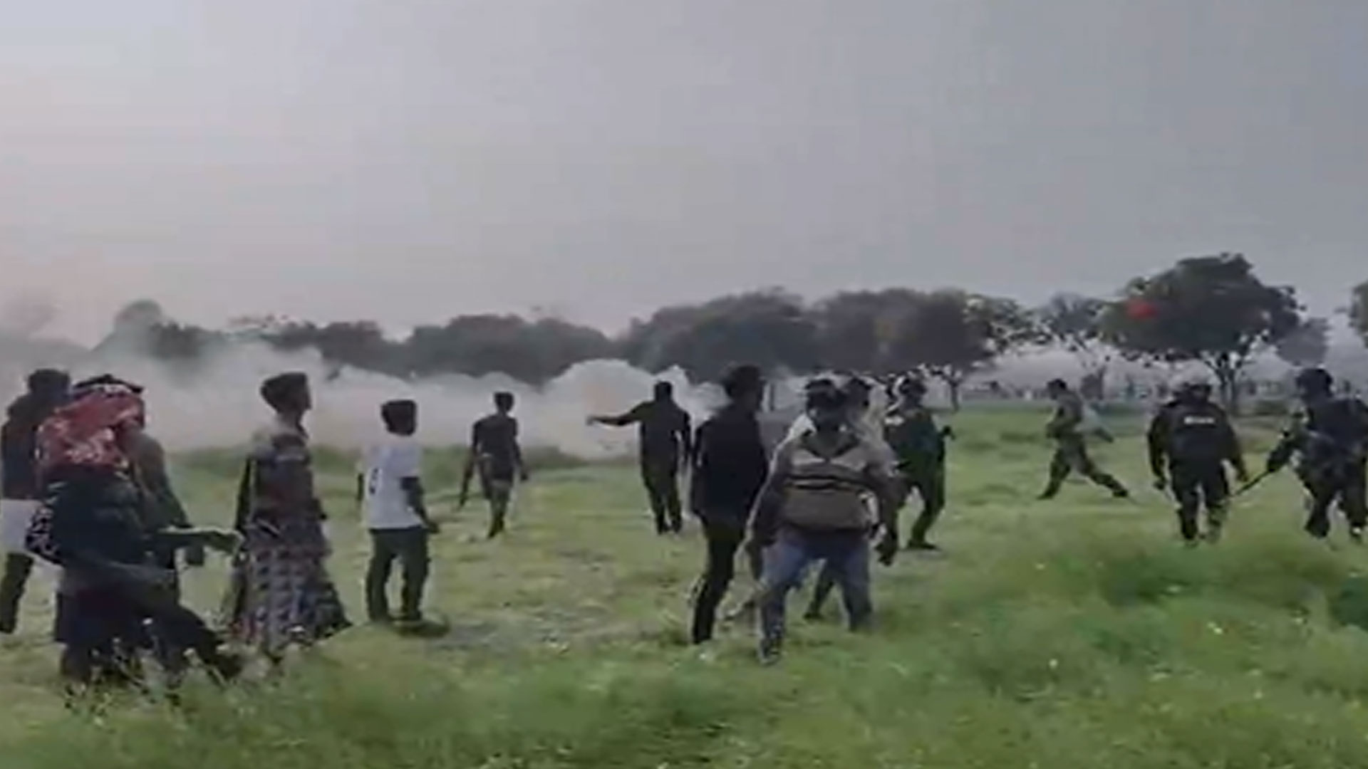 চাঁপাইনবাবগঞ্জ সীমান্তে ফের উত্তেজনা, ‘আন্তর্জাতিক আইন ভঙ্গ করেছে বিএসএফ’