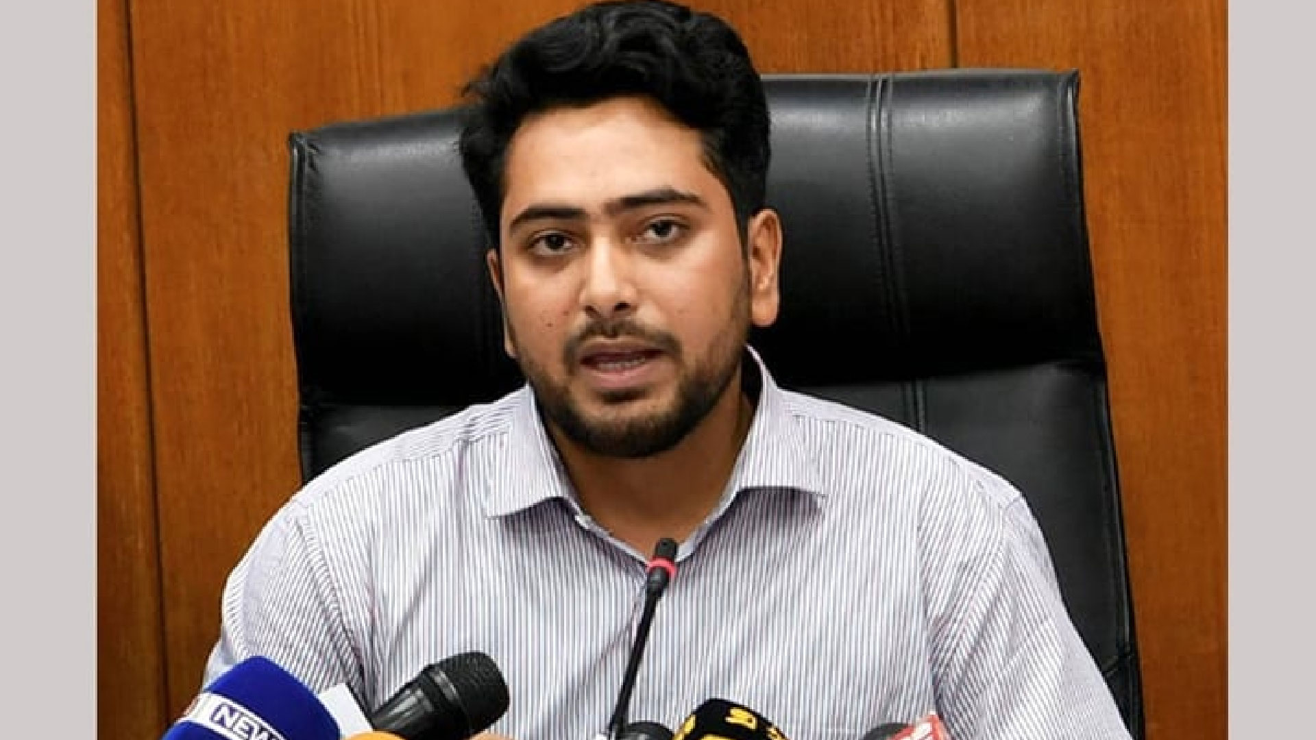 ‘জুলাই শহীদ পরিবারদের এককালীন টাকা, মাসিক ভাতা ও চাকরির কথা বলা হয়েছে, নতুন কোনো কোটা নয়’