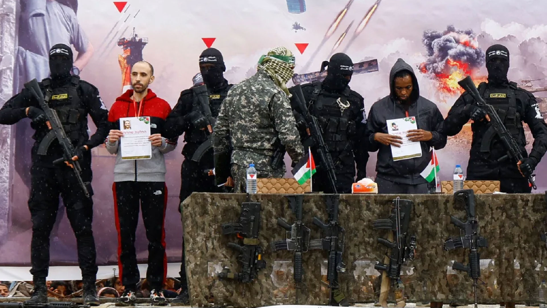 যুদ্ধবিরতি চুক্তির প্রথম ধাপের শেষ ৬ জিম্মিকে মুক্তি দিলো হামাস