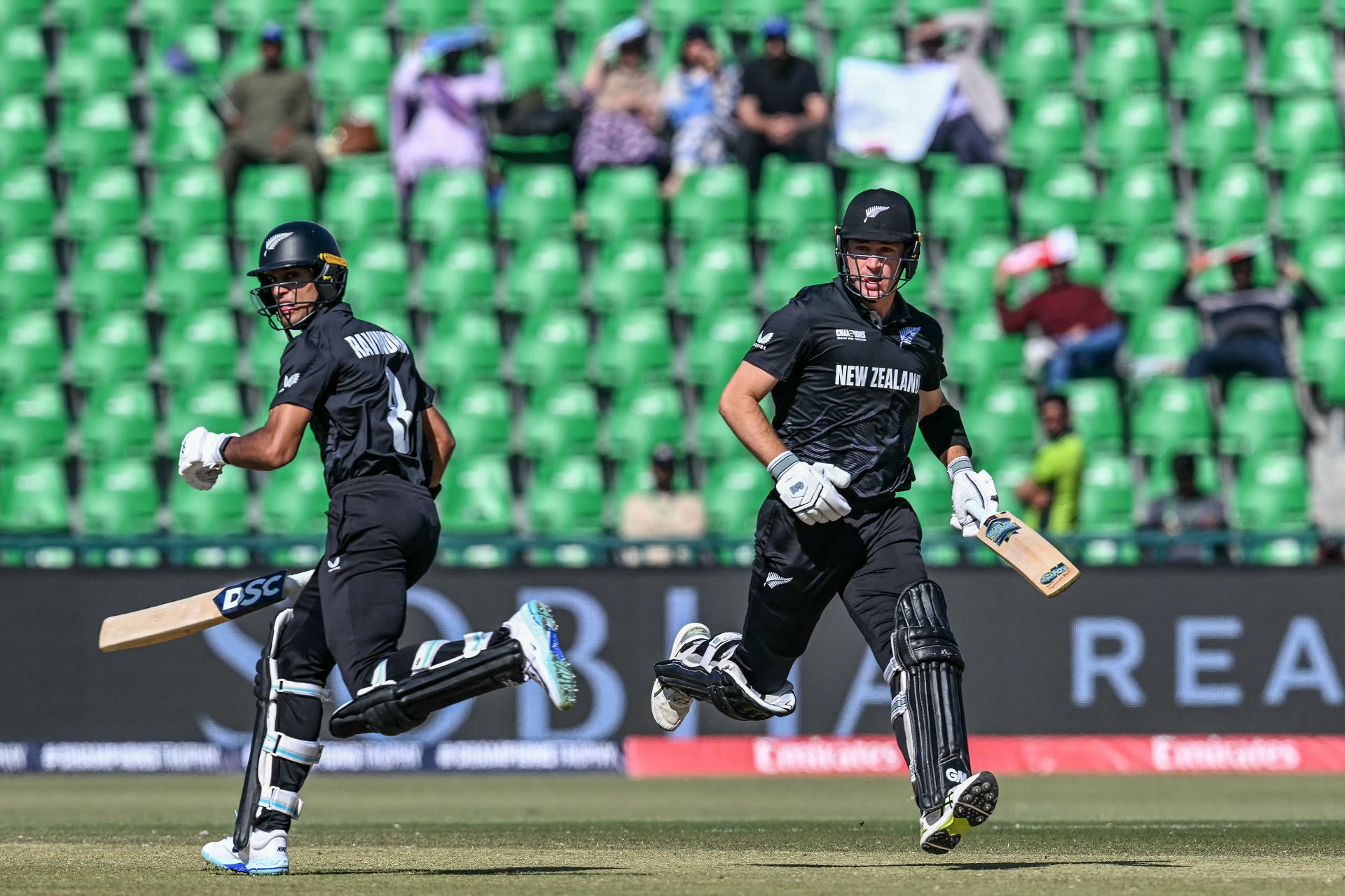 ওপেনিংয়ের যে দুর্গতি নিউজিল্যান্ডকে রাখছে কানাডা ও জার্সির পাশে